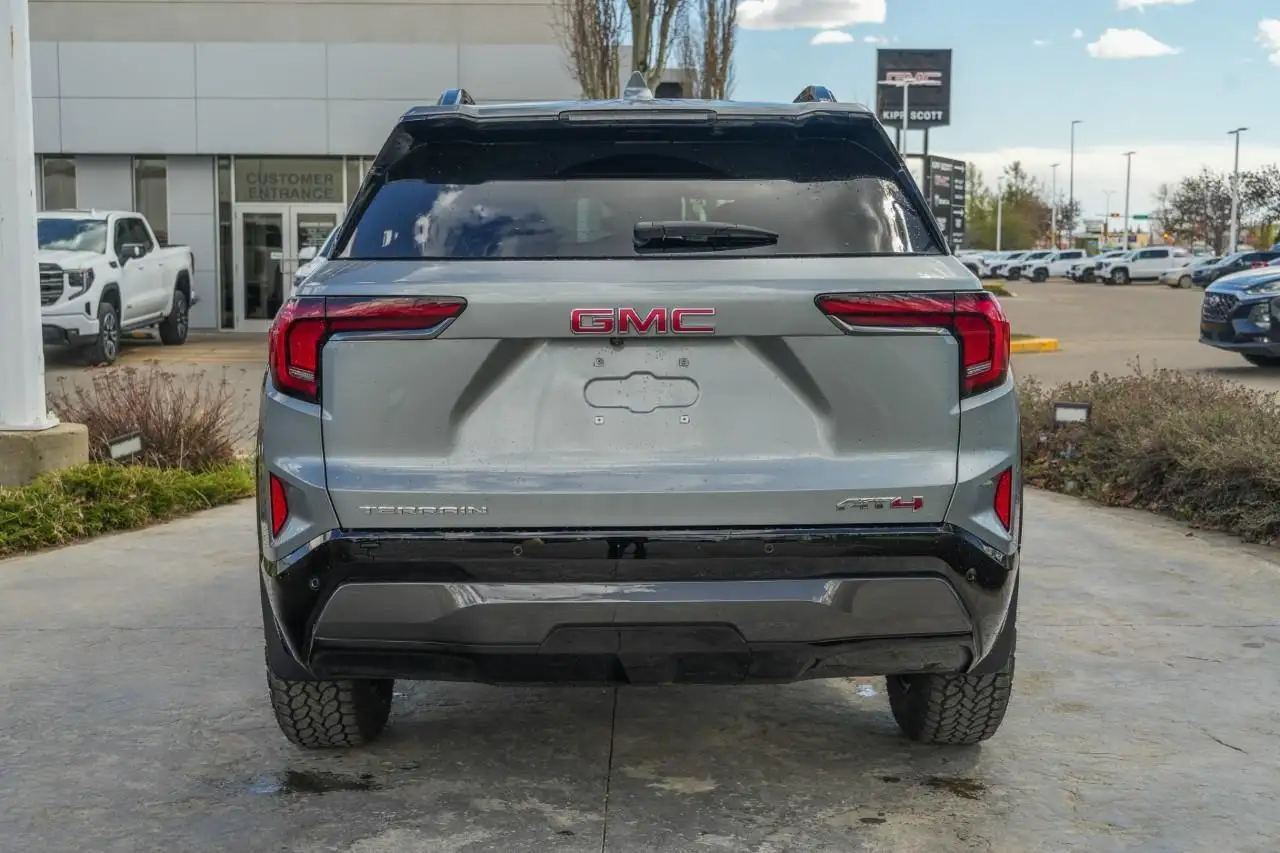 GMC Terrain снимка GMC Terrain