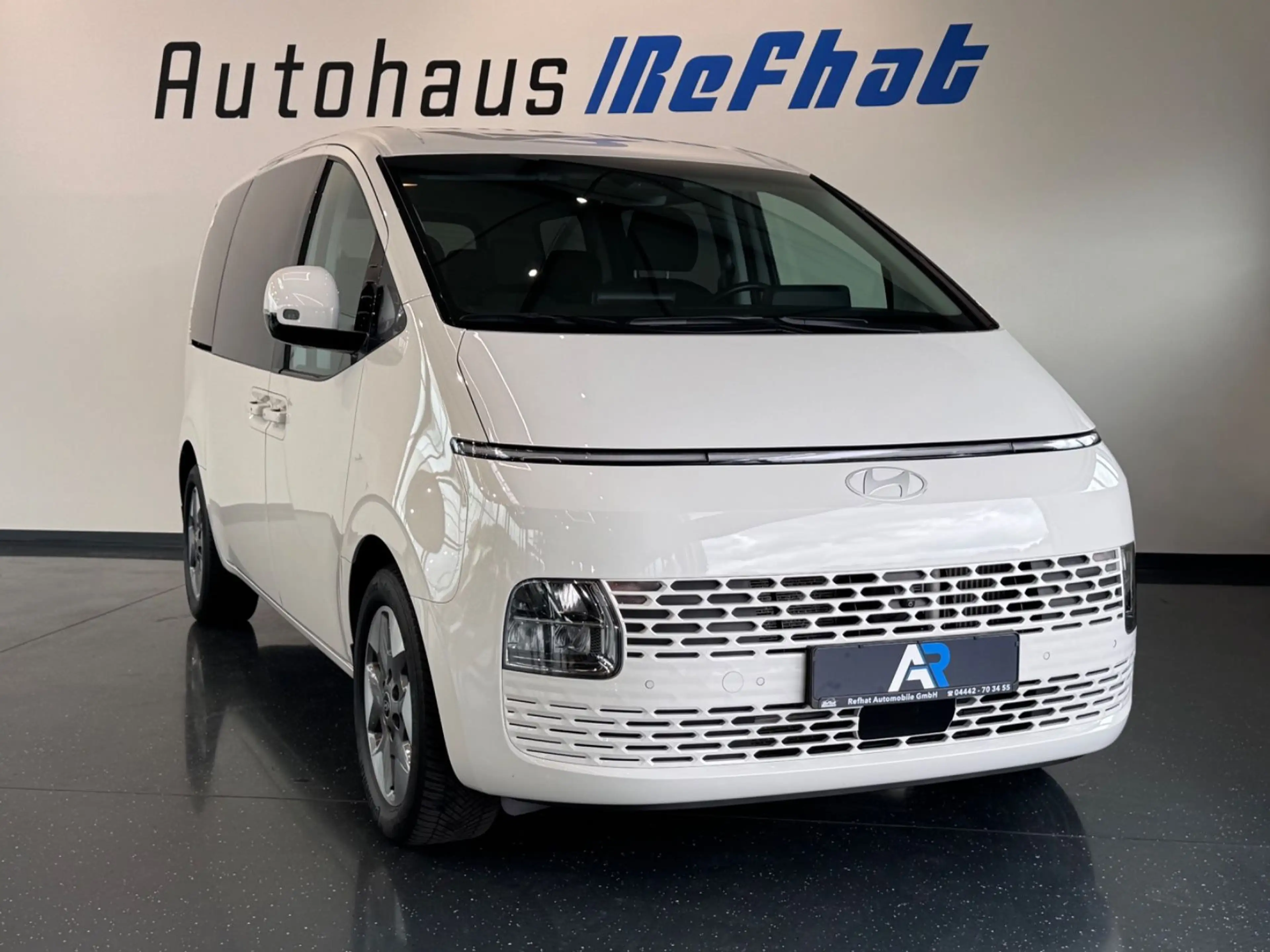 Hyundai STARIA Trend Hybrid 2WD*PDC*SHZ*360GRAD*LED* — photo 5