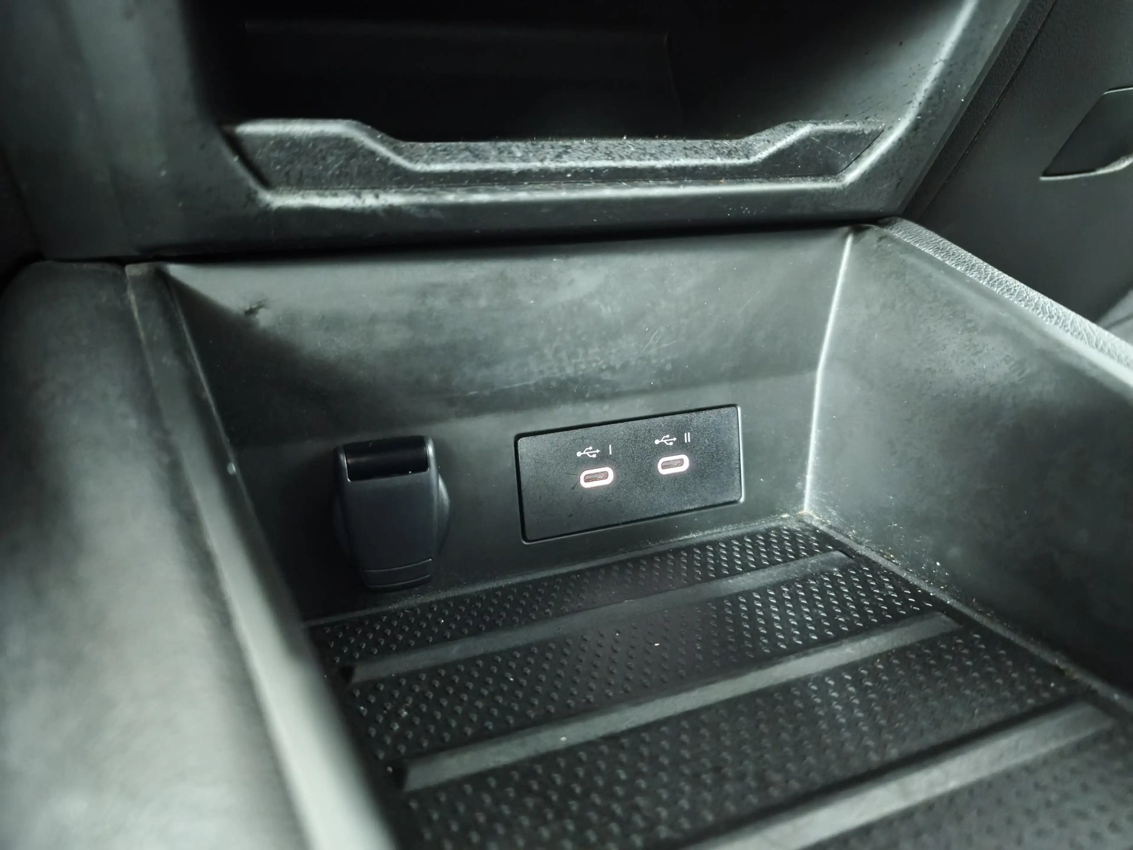 Renault Captur 1.6 E-Tech full hybrid 145 esprit Alpine | Navigat — photo 31