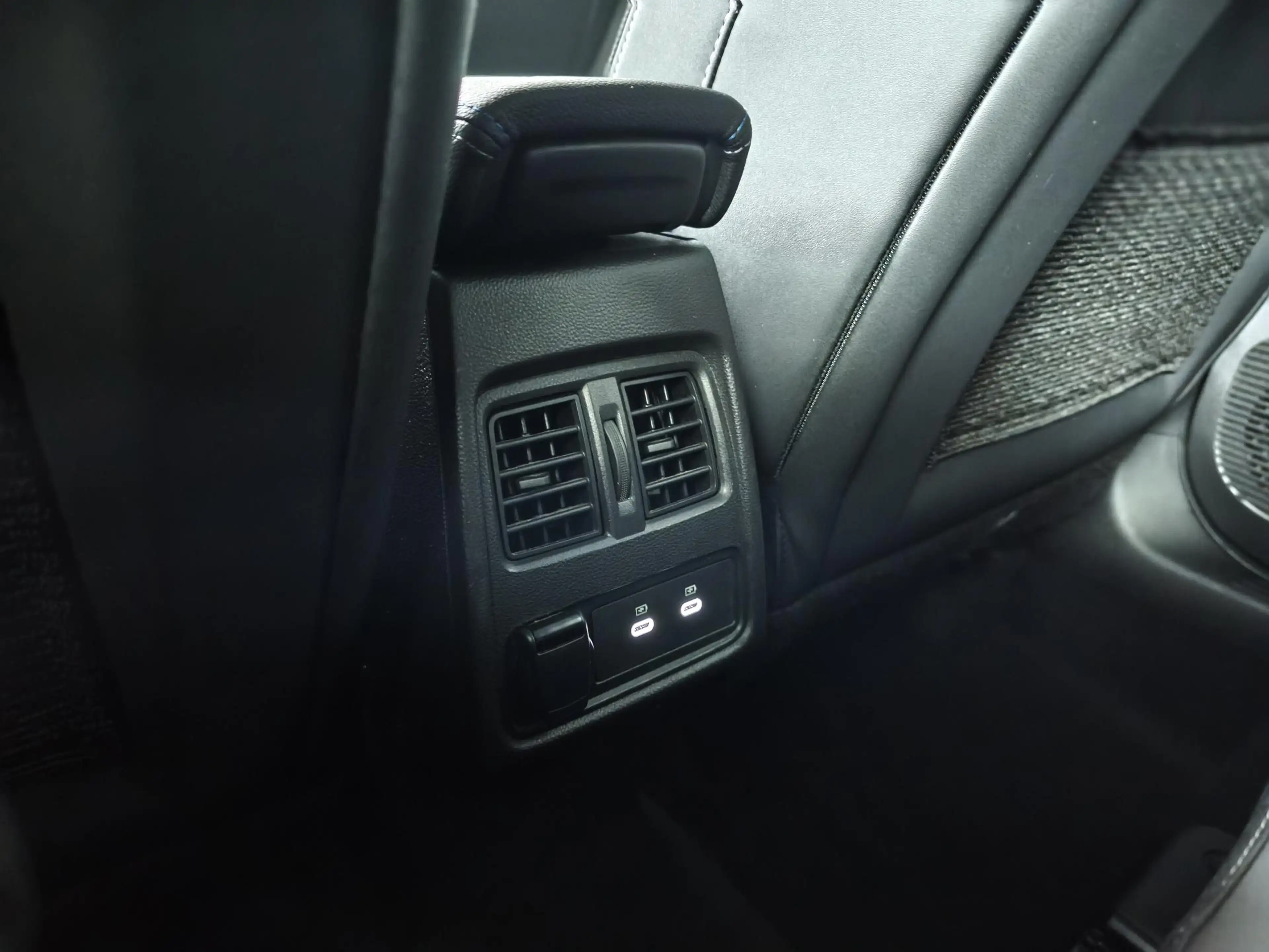 Renault Captur 1.6 E-Tech full hybrid 145 esprit Alpine | Navigat — photo 33
