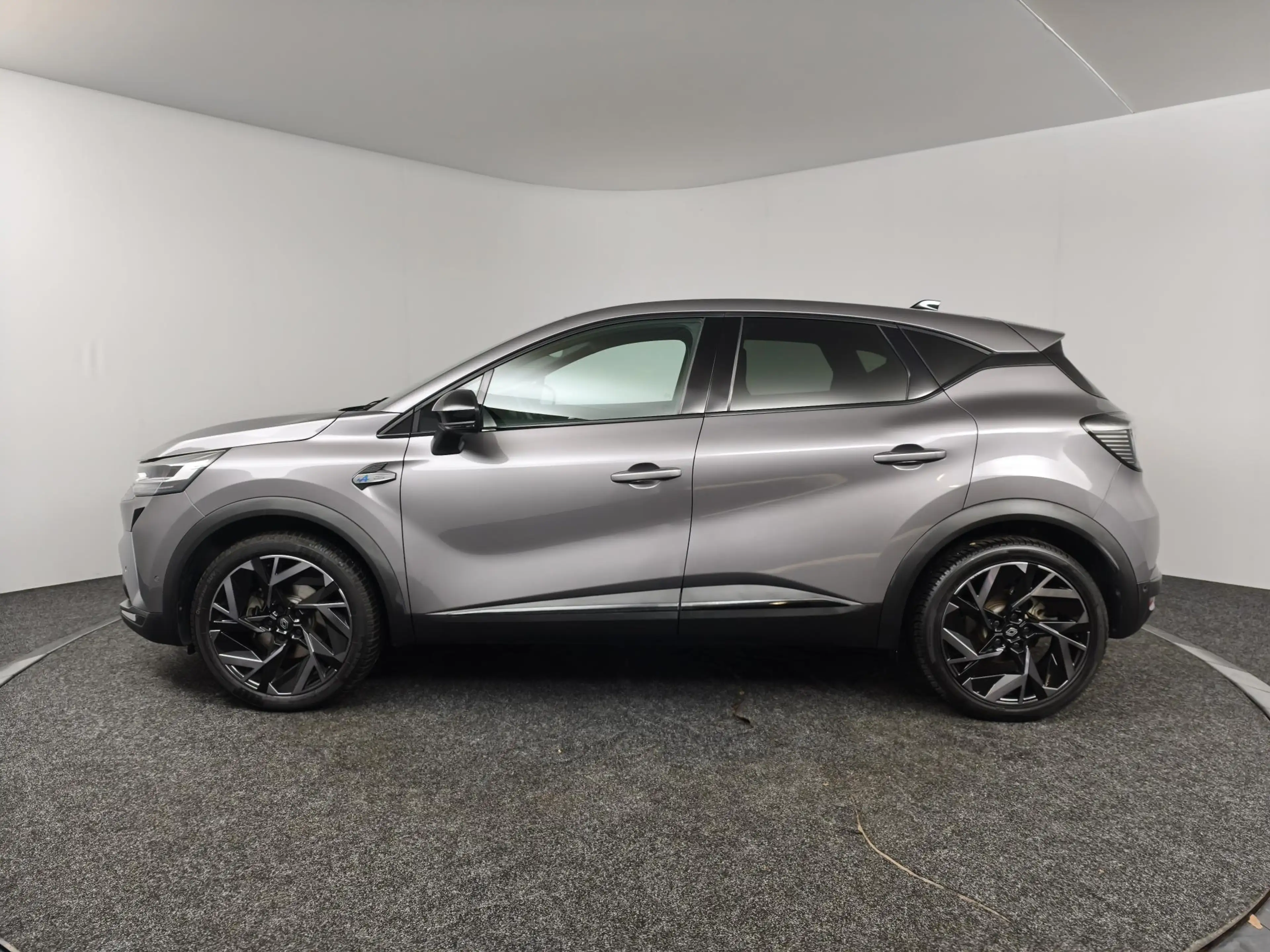 Renault Captur 1.6 E-Tech full hybrid 145 esprit Alpine | Navigat — photo 14