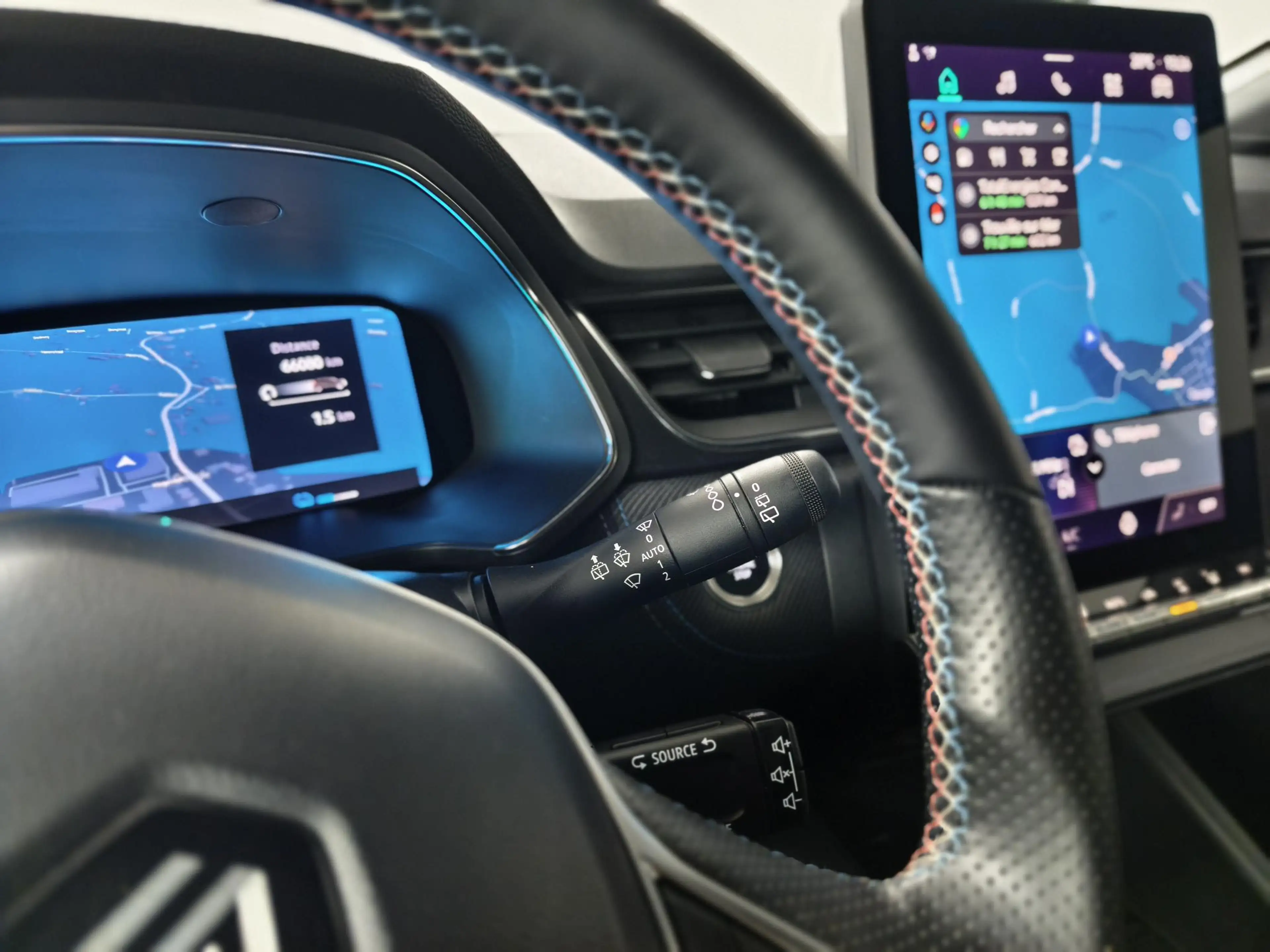 Renault Captur 1.6 E-Tech full hybrid 145 esprit Alpine | Navigat — photo 29