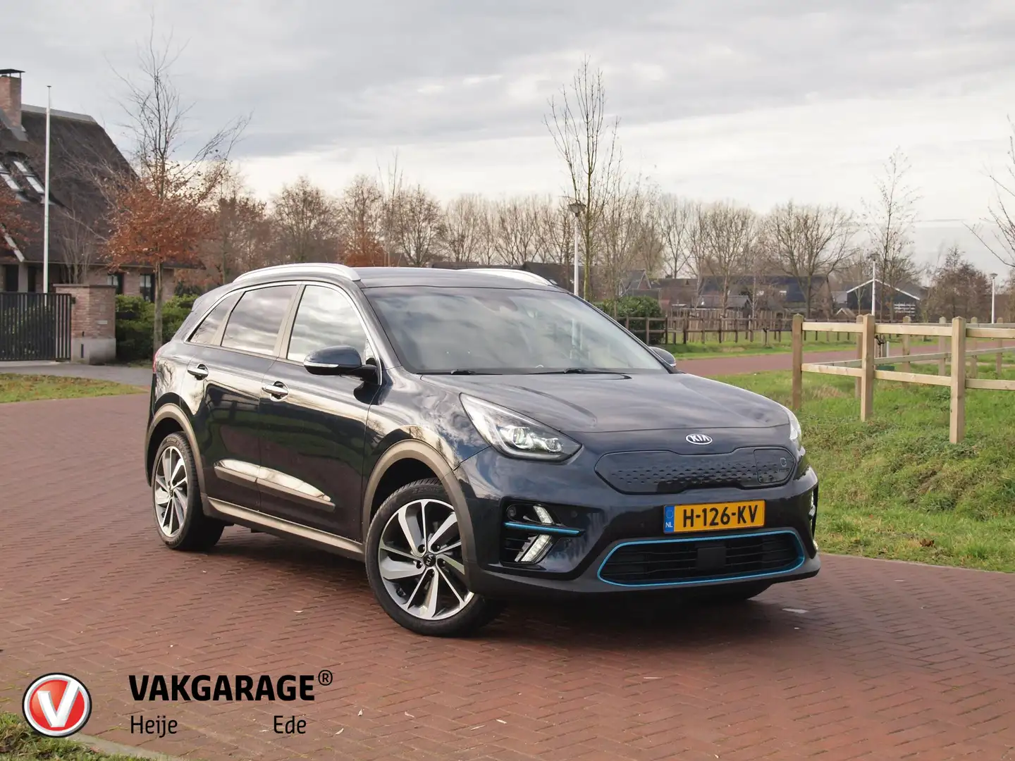 Kia e-Niro ExecutiveLine 64 kWh | Camera | Apple Carplay | Cr Bleu - 1