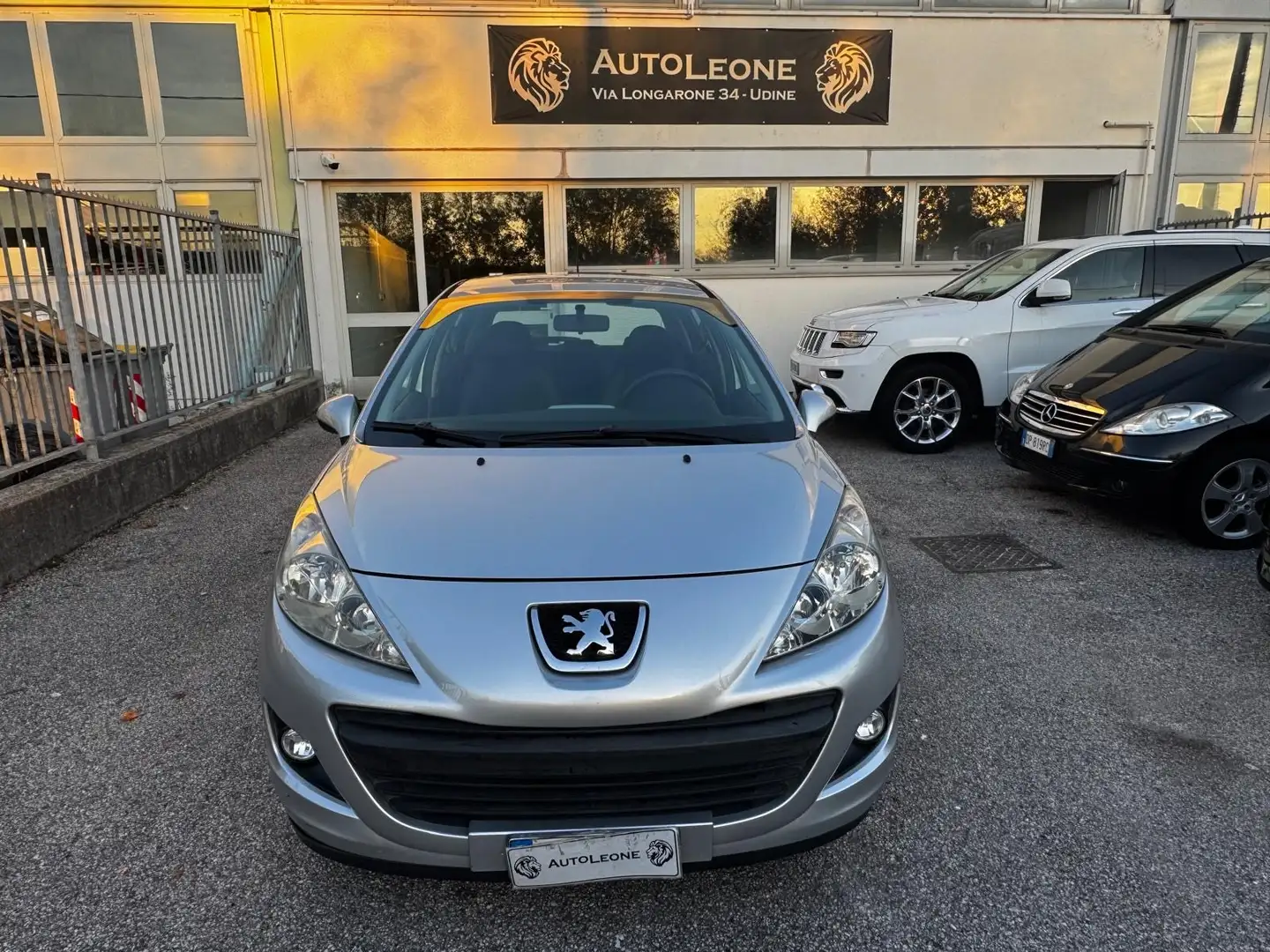 Peugeot 207 5p 1.4 8v GLP valido fino al 2030 - 2