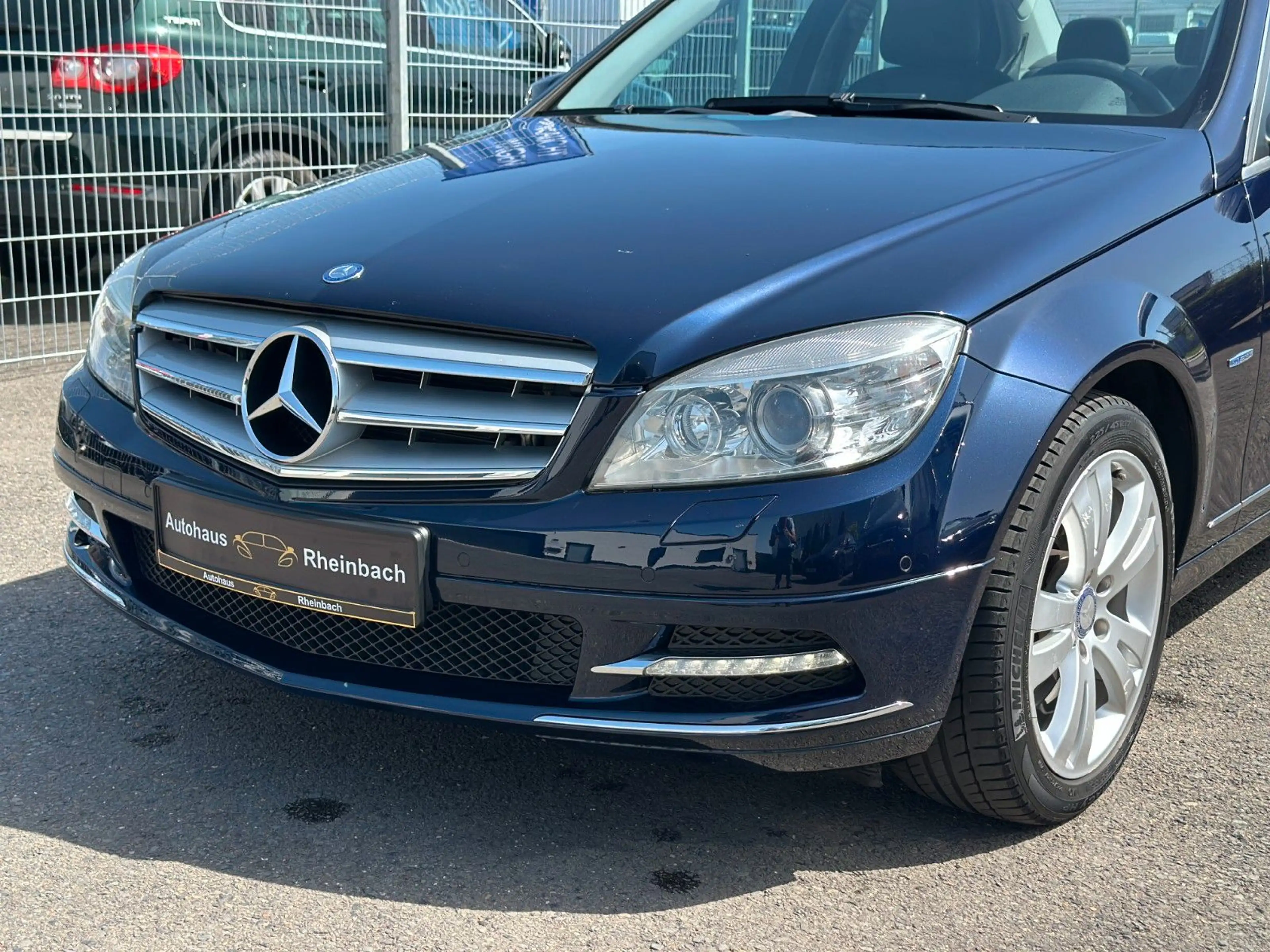 Mercedes-Benz C 350 C350 CDI V6 AUTOMATIK/4Matic/1-HAND/VOLL MB SERV — photo 5