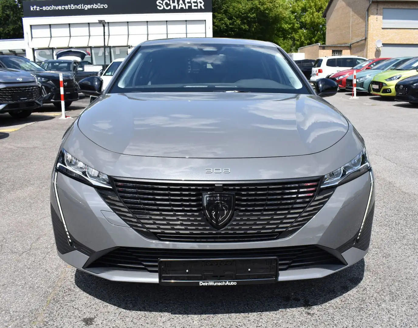 Peugeot 308 Allure 1.2 130 PS EAT8 Navi R.Cam SHZ SOFORT Grau - 2