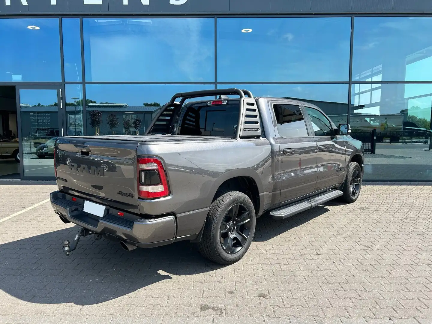 Dodge RAM 1500 Crew Gen5 Night LPG LED Rambar BakFlip Szürke - 2