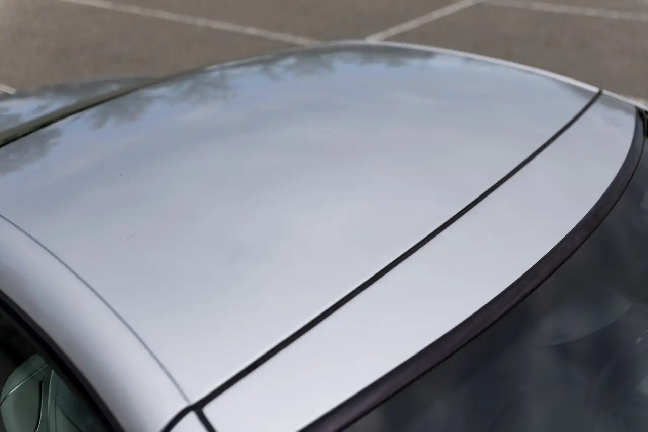 Mercedes-Benz SL снимка Mercedes-Benz SL