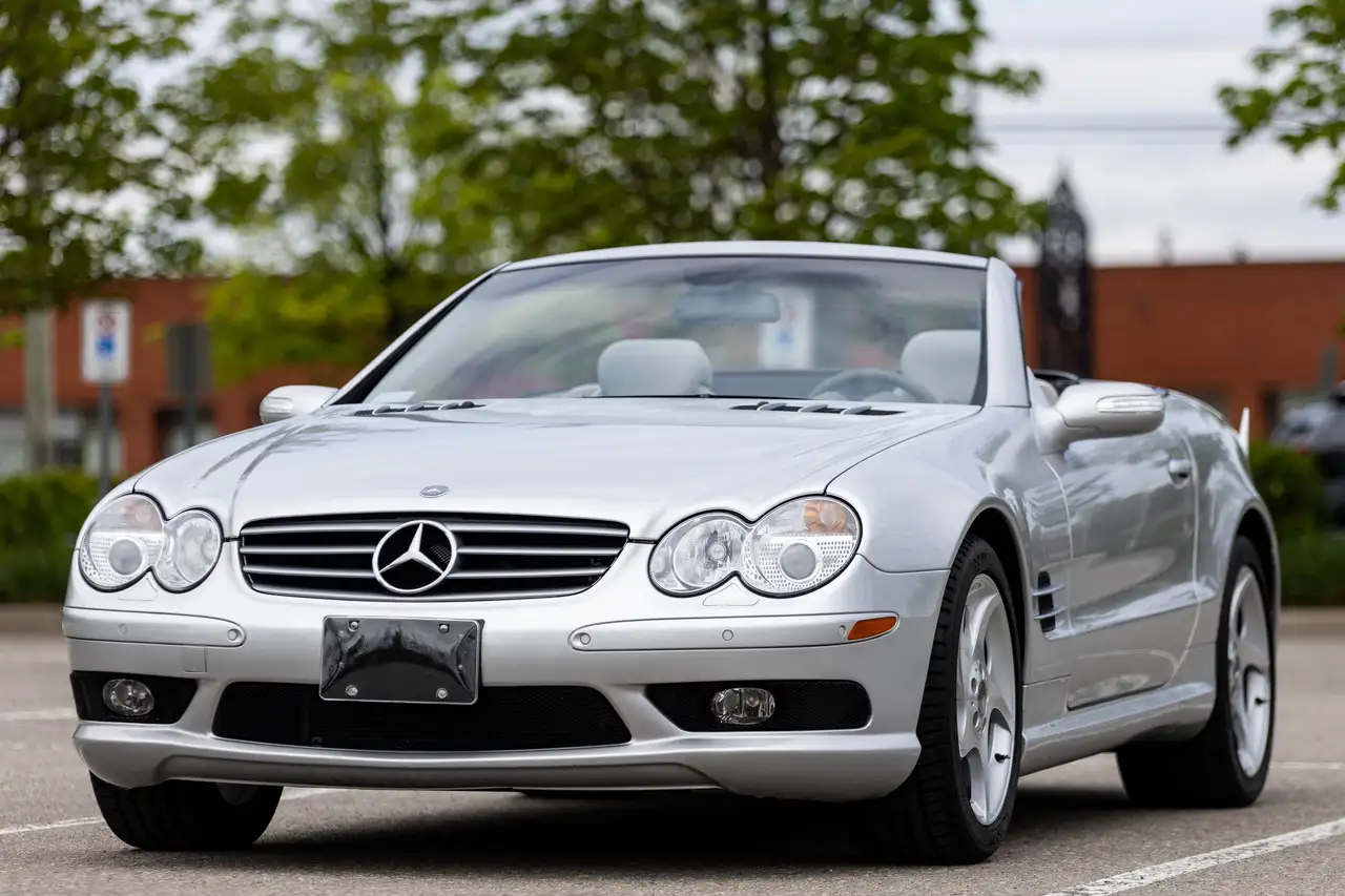 Mercedes-Benz SL снимка Mercedes-Benz SL