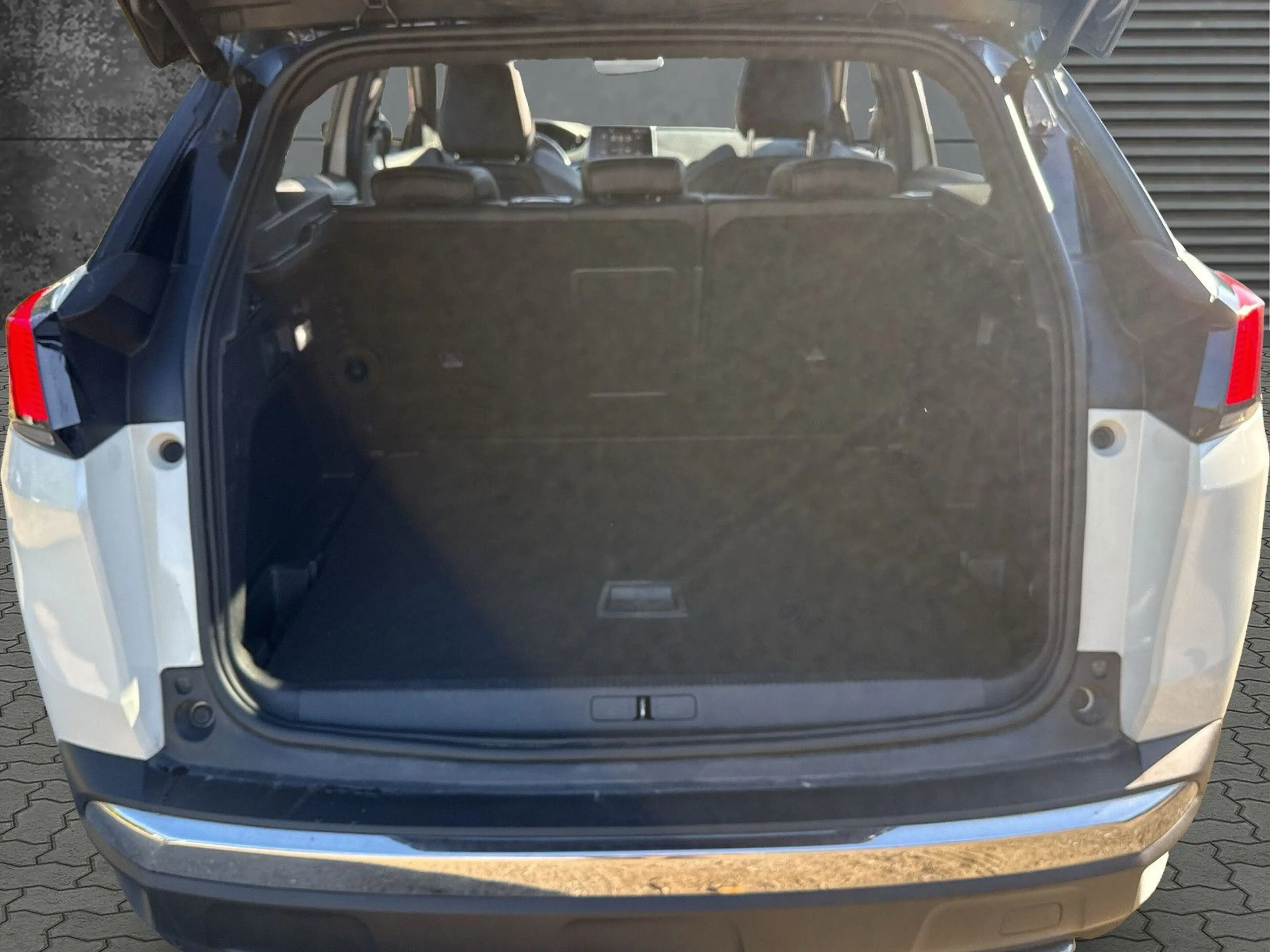 Peugeot 3008 GT — photo 7