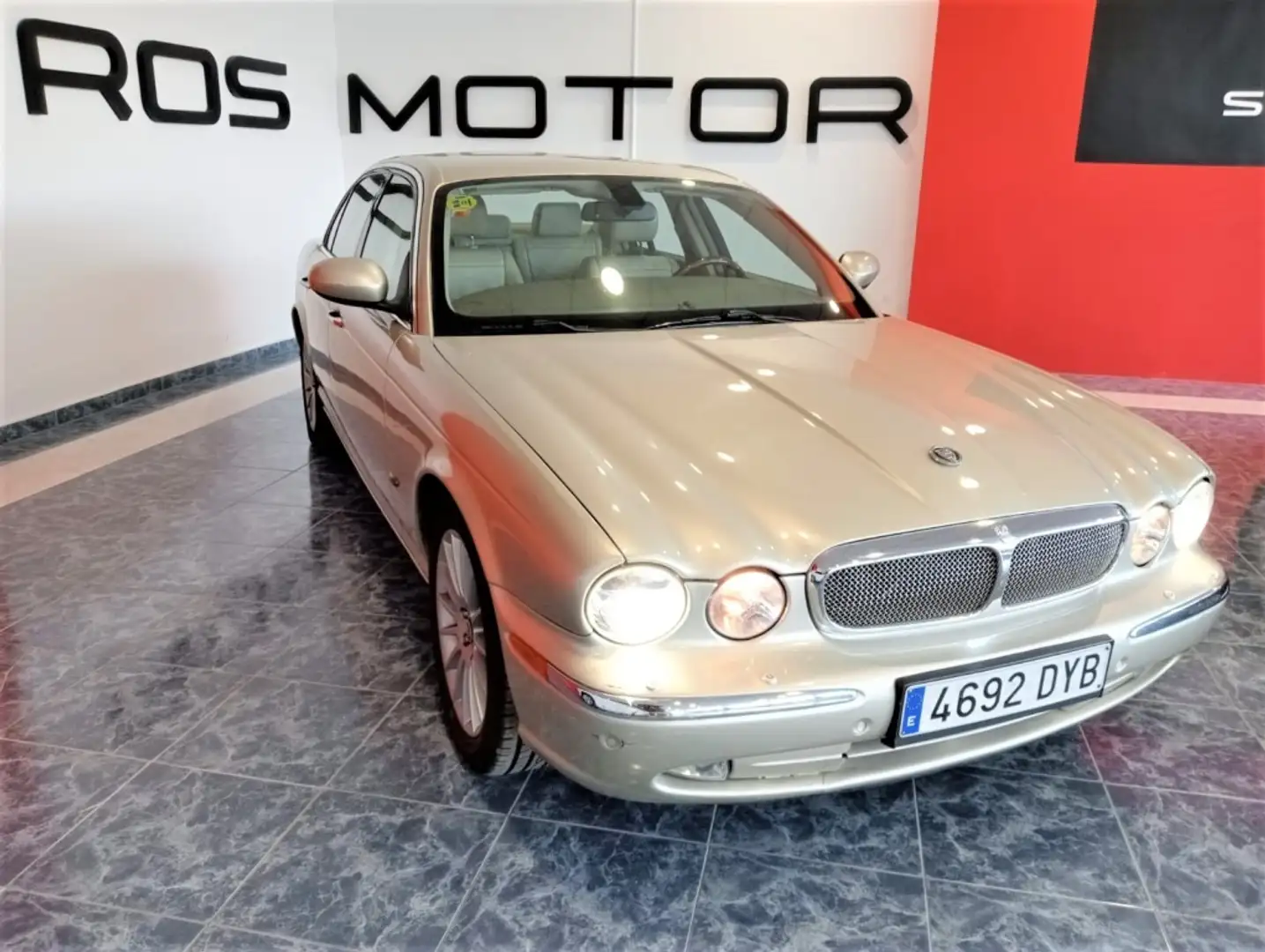 Jaguar XJ XJ6 2.7D V6 Executive Aut. - 1