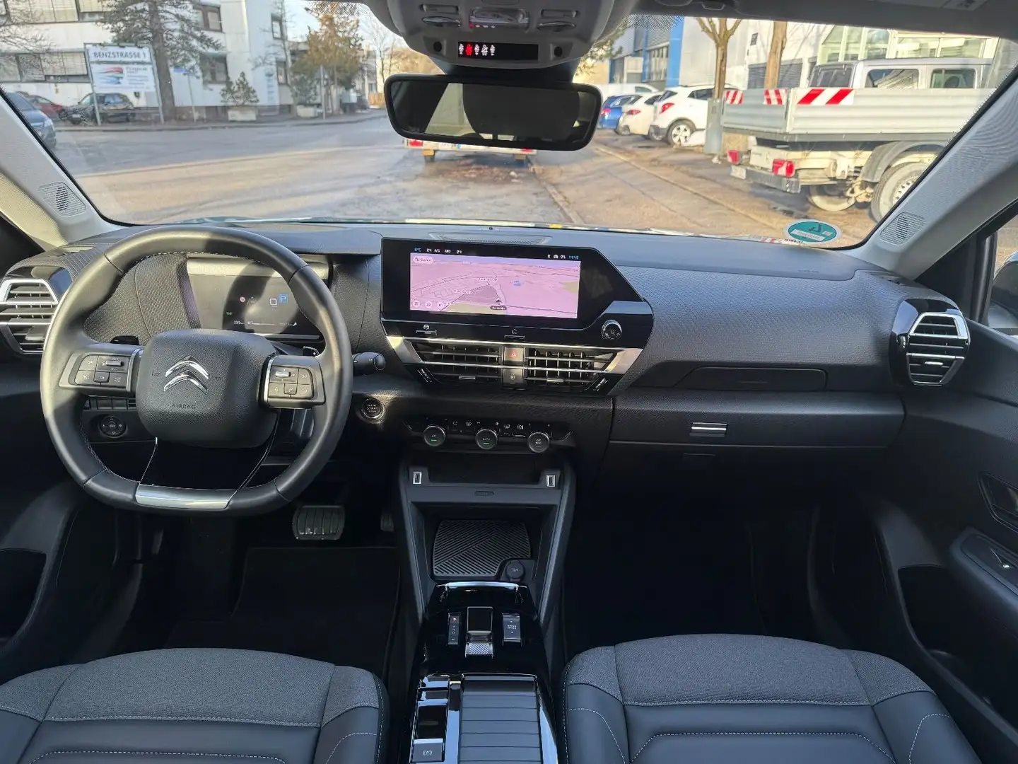 Citroen C4 1.2 e-THP Shine/LED/Drive-Ass+/Key/360°/HUD Grün - 2