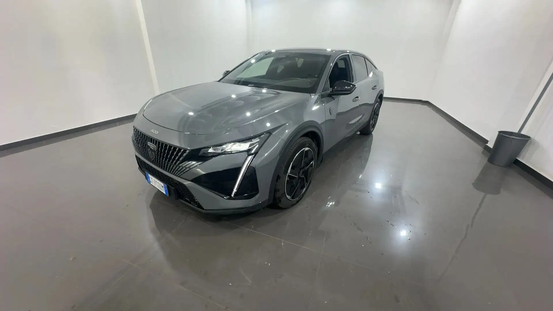 Peugeot 408 408 1.2 puretech GT s&s 130cv eat8 Gris - 1