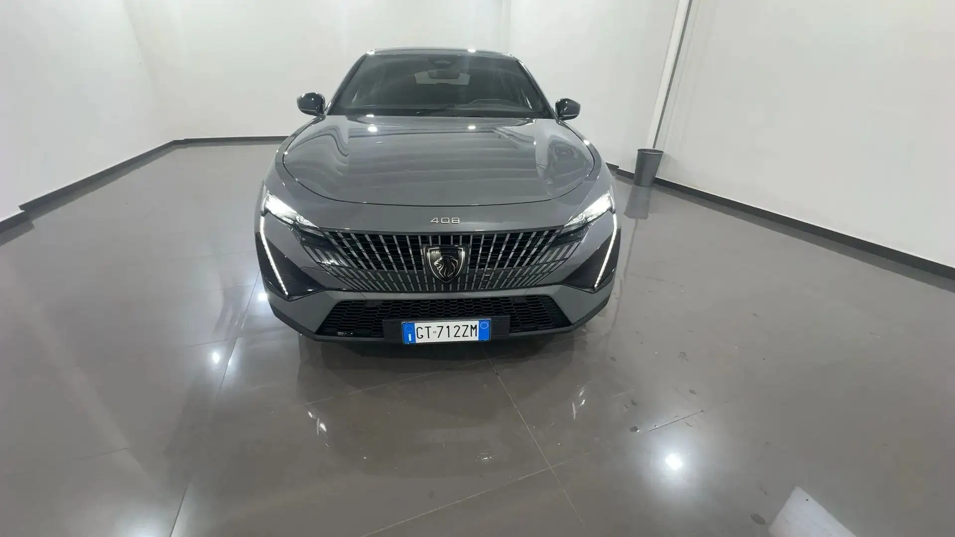 Peugeot 408 408 1.2 puretech GT s&s 130cv eat8 Gris - 2