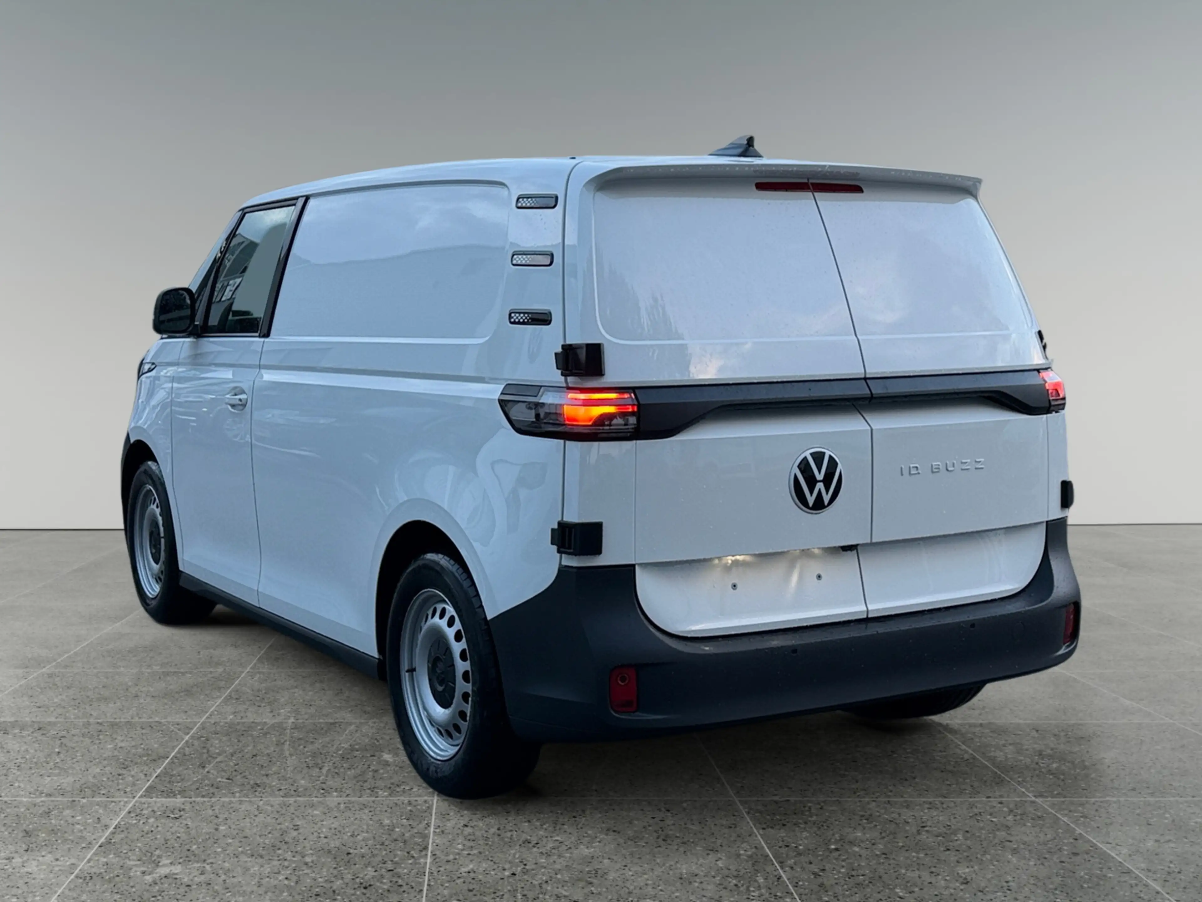 Volkswagen ID. Buzz Cargo Economy Limited Edition 79 kWh 286PK | Achterdeure — photo 2