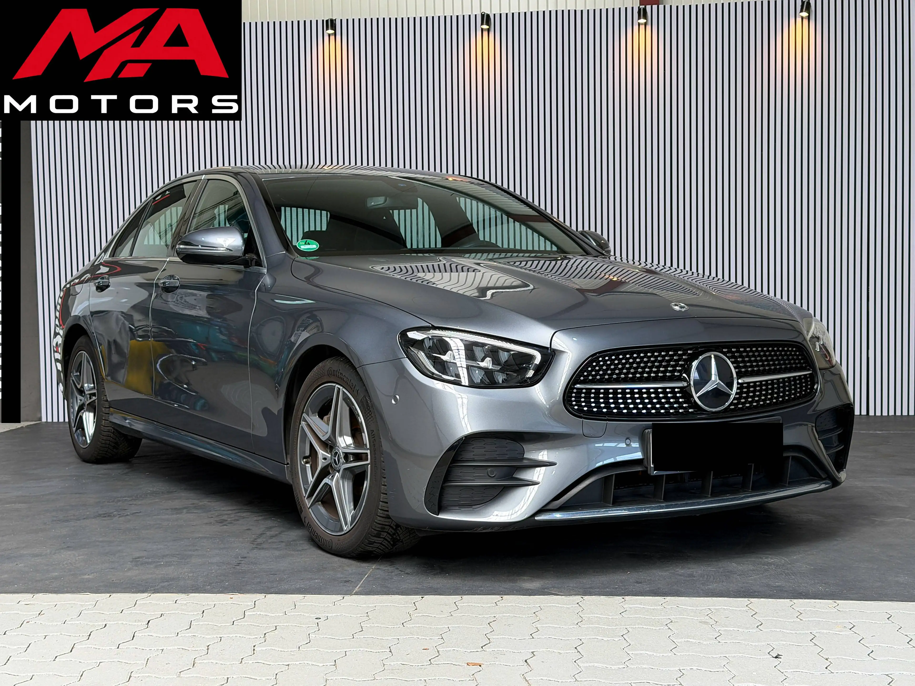 Mercedes-Benz E 450 E 450 4Matic (213.059)*4MATIC*AMG*SCHECKHEFTGEPFLEGT* — photo 3