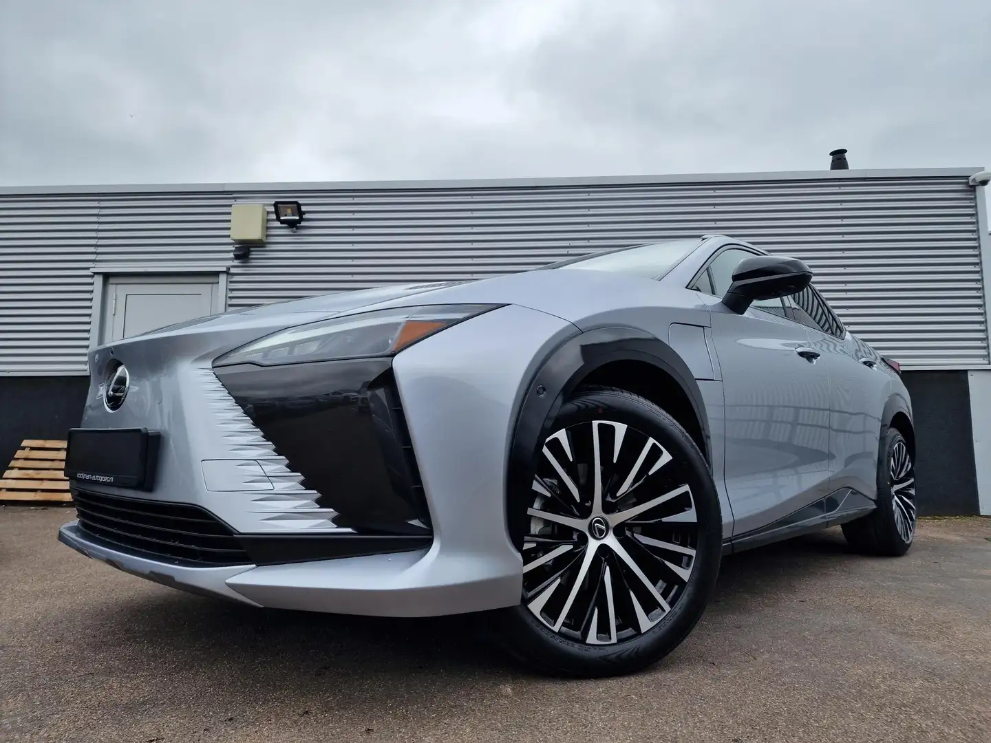 Lexus RZ 450e President Line 71 kWh NIEUW - Full Options - Gri - 2
