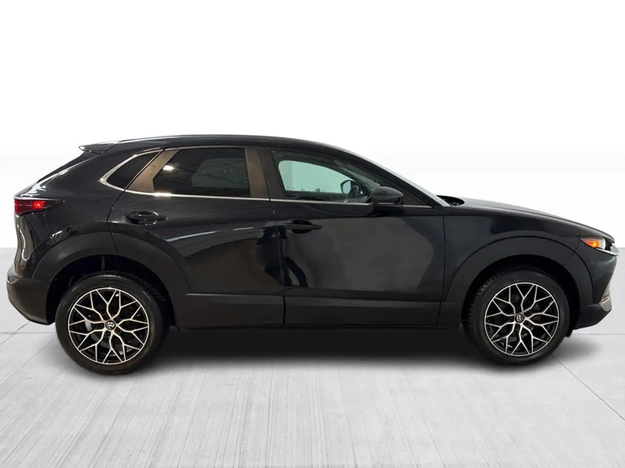 Mazda CX-30 снимка Mazda CX-30