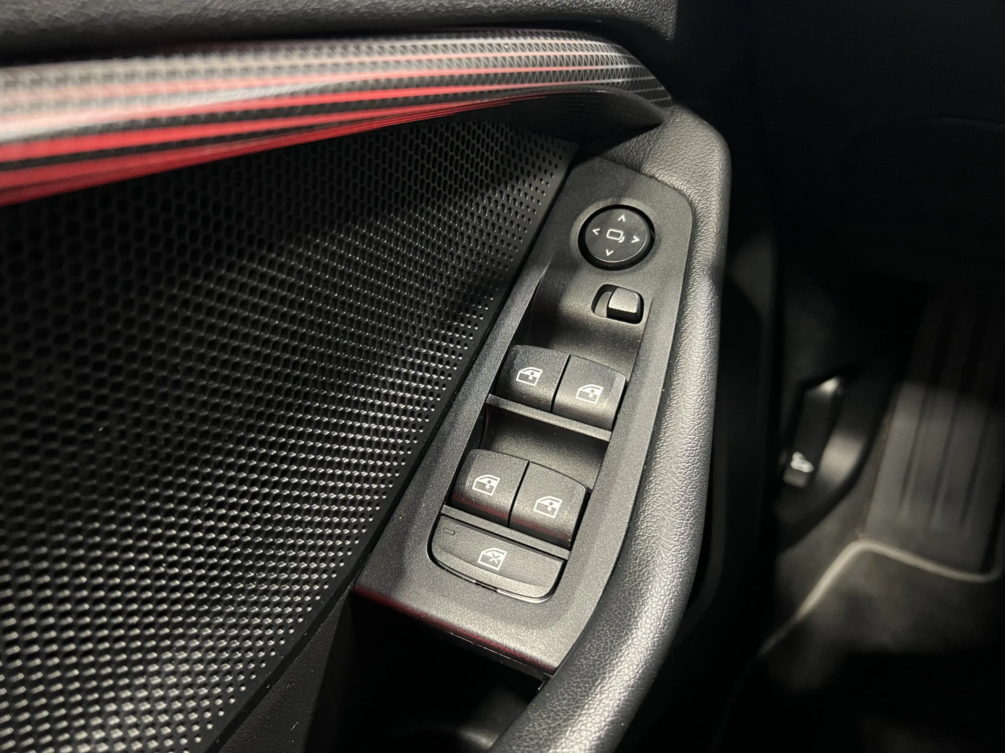 BMW 118 1-serie 118i Executive Edition | Sportline | Sport — photo 30