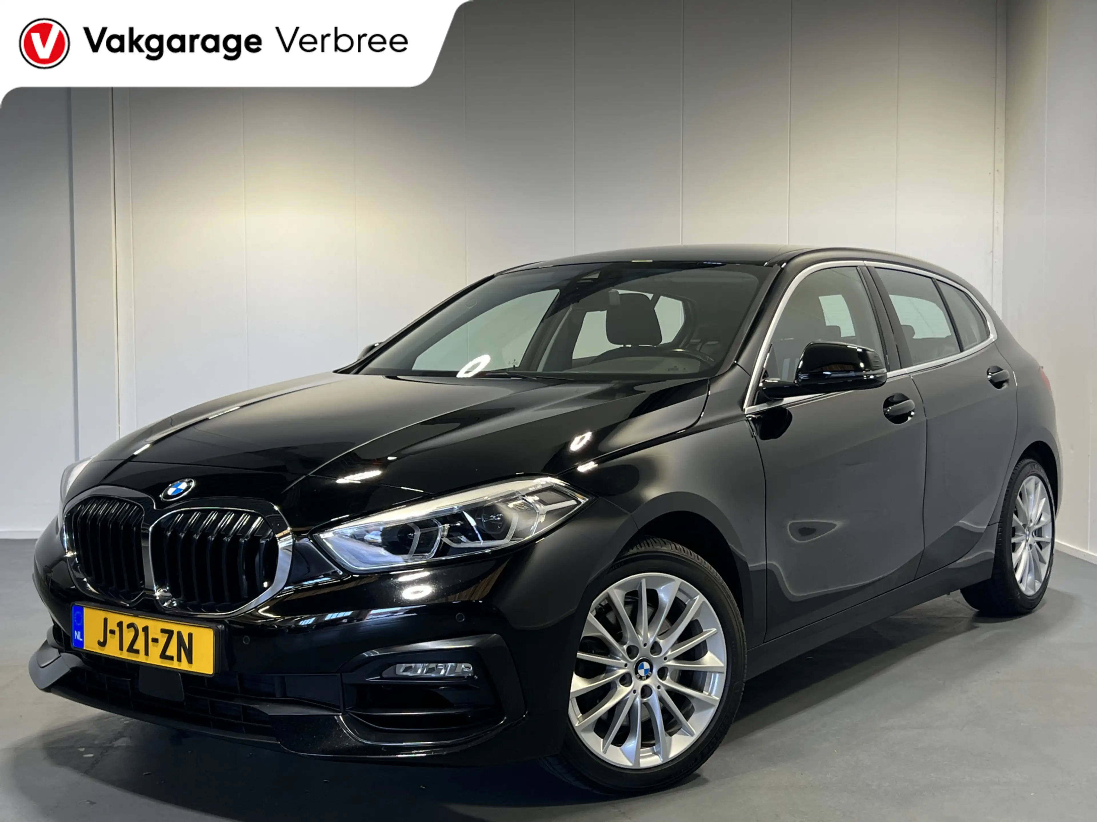 BMW 118 1-serie 118i Executive Edition | Sportline | Sport
