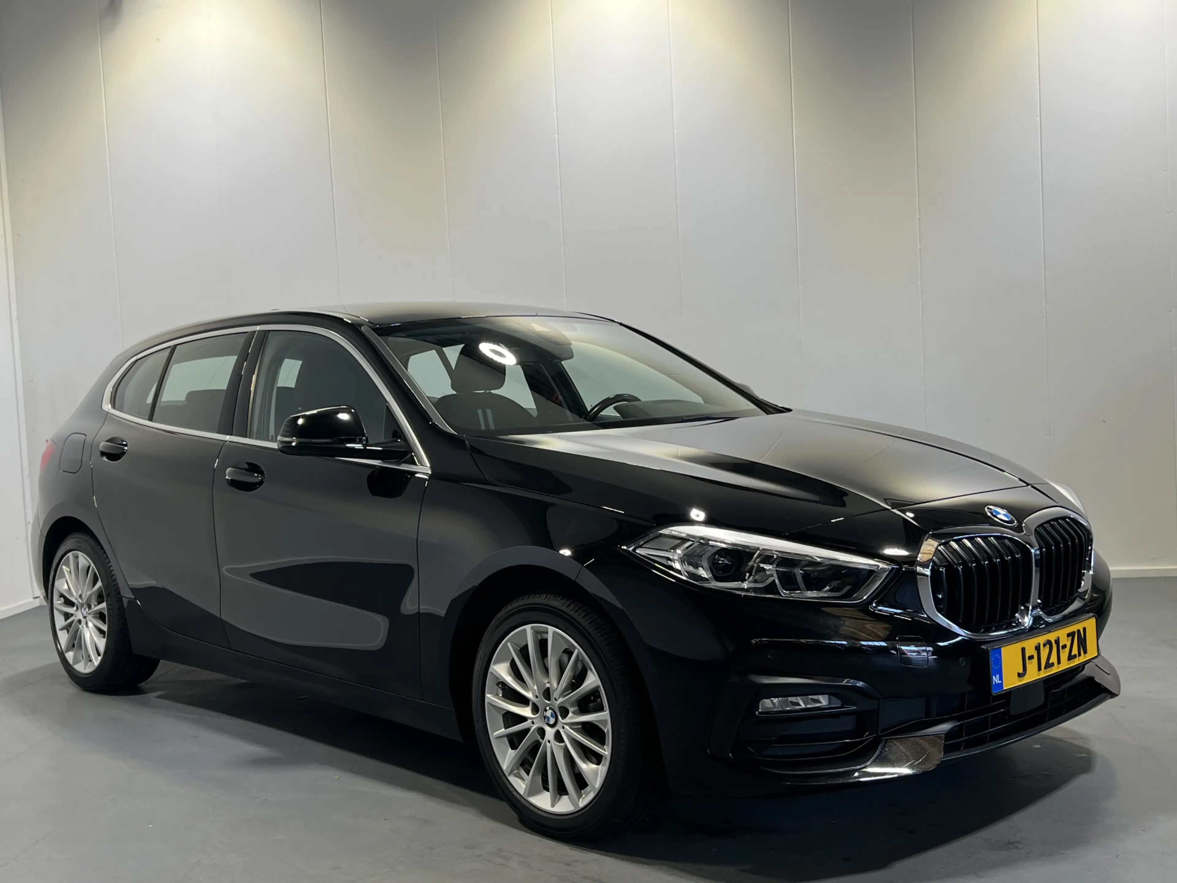 BMW 118 1-serie 118i Executive Edition | Sportline | Sport — photo 3