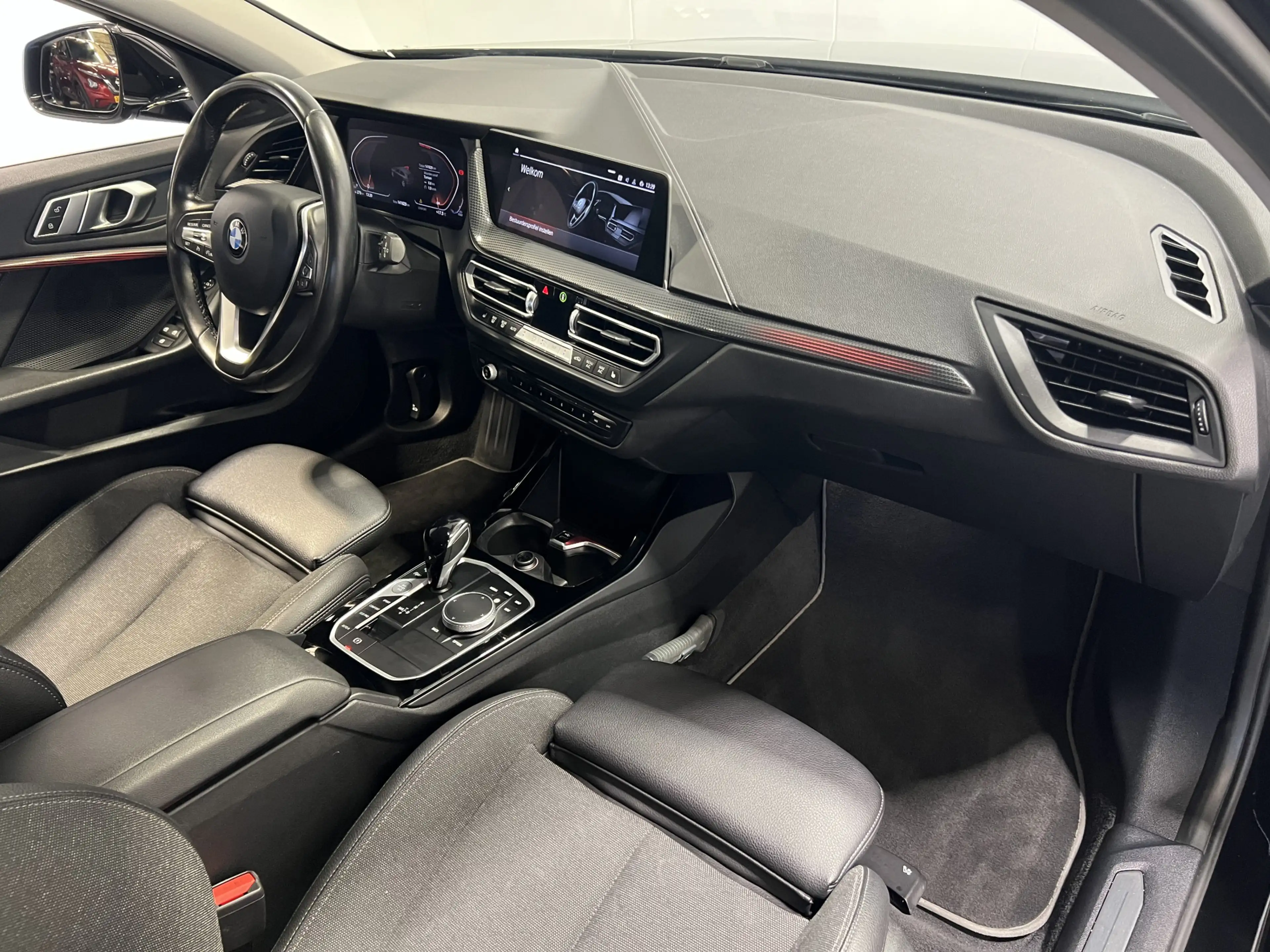 BMW 118 1-serie 118i Executive Edition | Sportline | Sport — photo 32