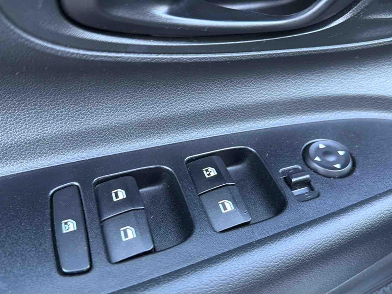 Hyundai i20 1.2 *Kamera*Carplay-Androi*Sitzhzg*Klima* — photo 9