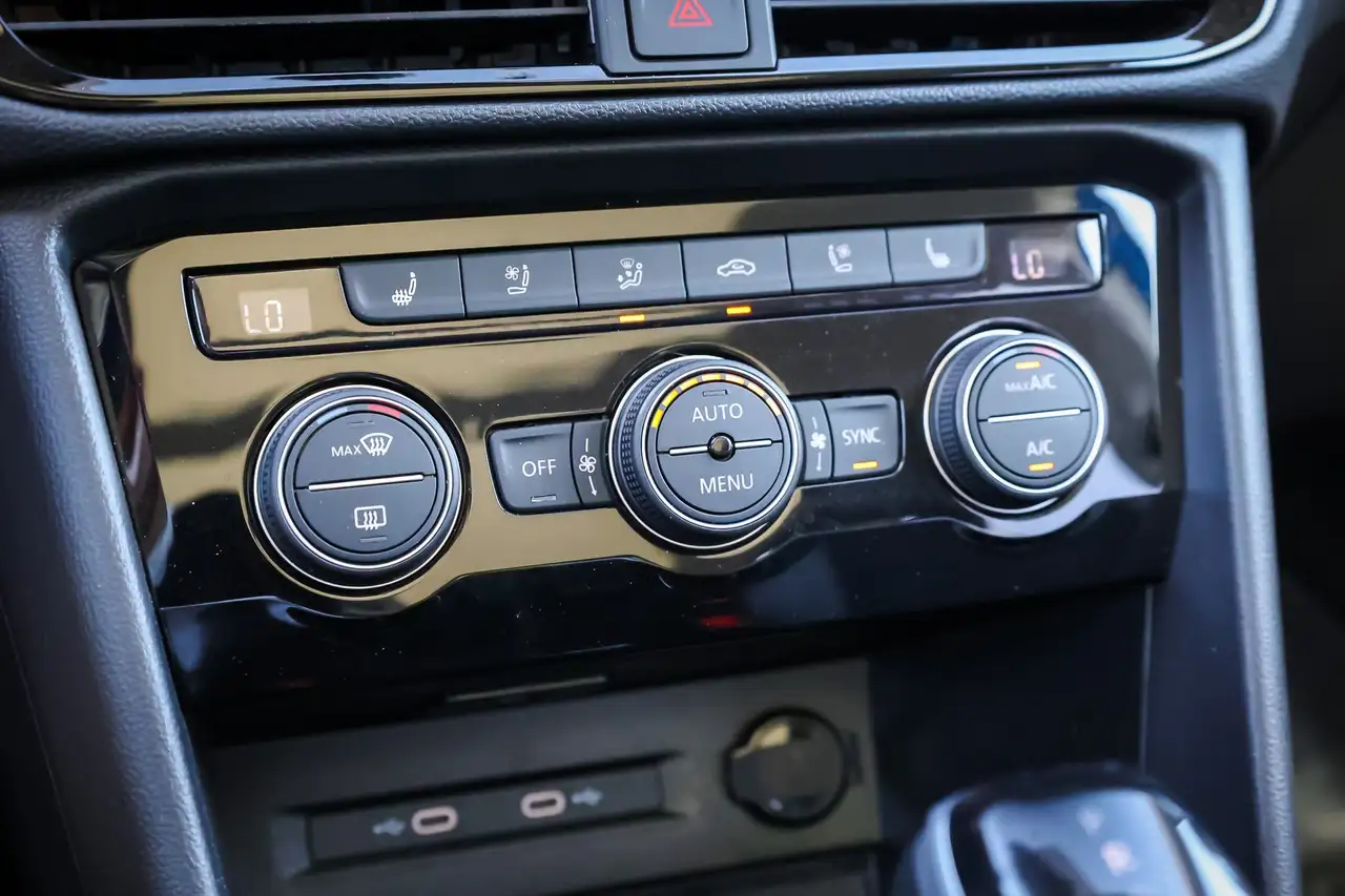 Volkswagen Taos снимка Volkswagen Taos