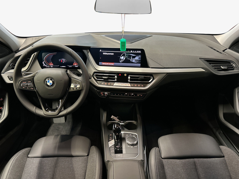 BMW 118 i Aut. Advantage — photo 14