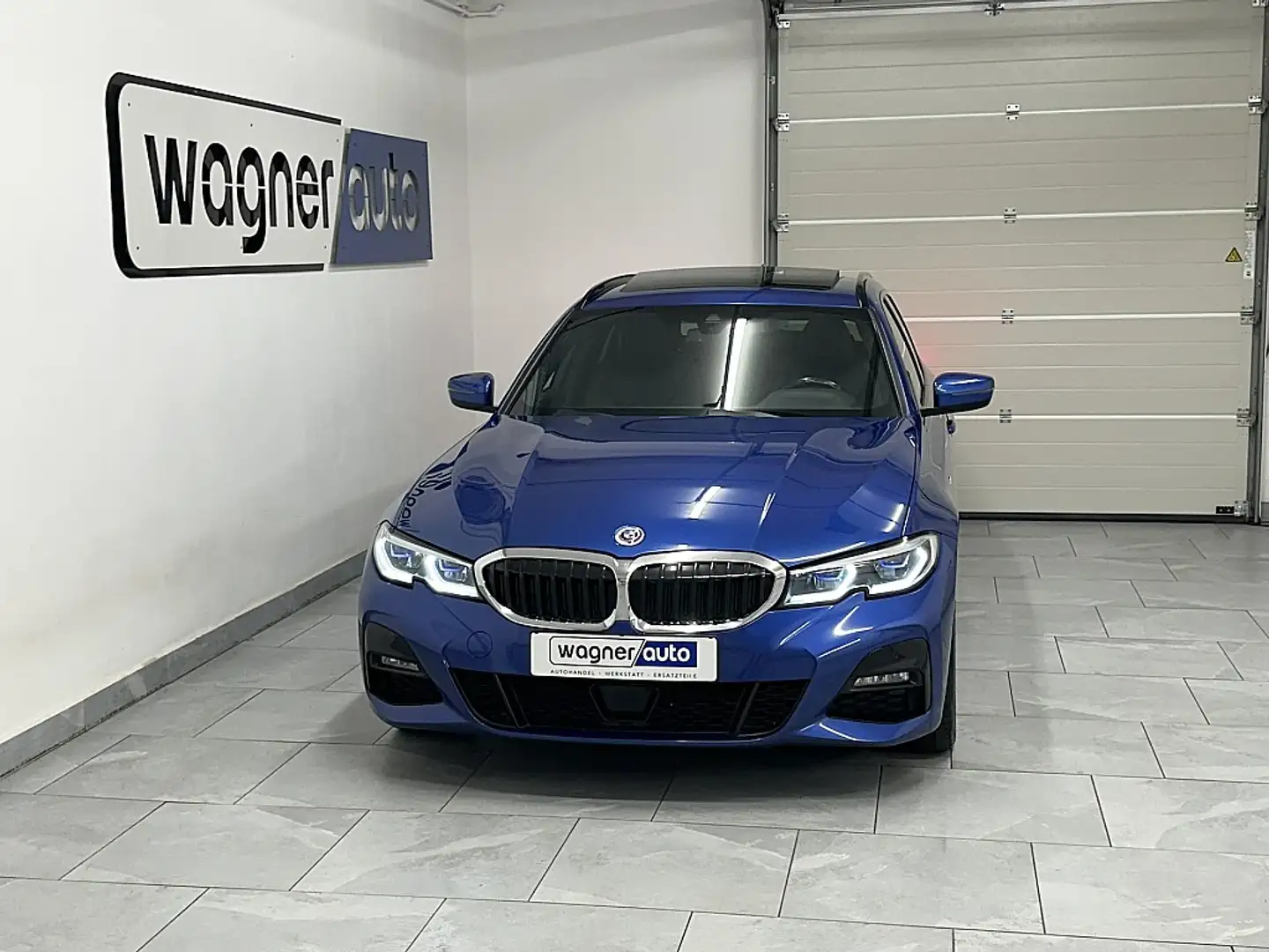 BMW 330 d xDrive Touring M-Sport Aut. Laserlicht/ACC/Pa... Blauw - 1