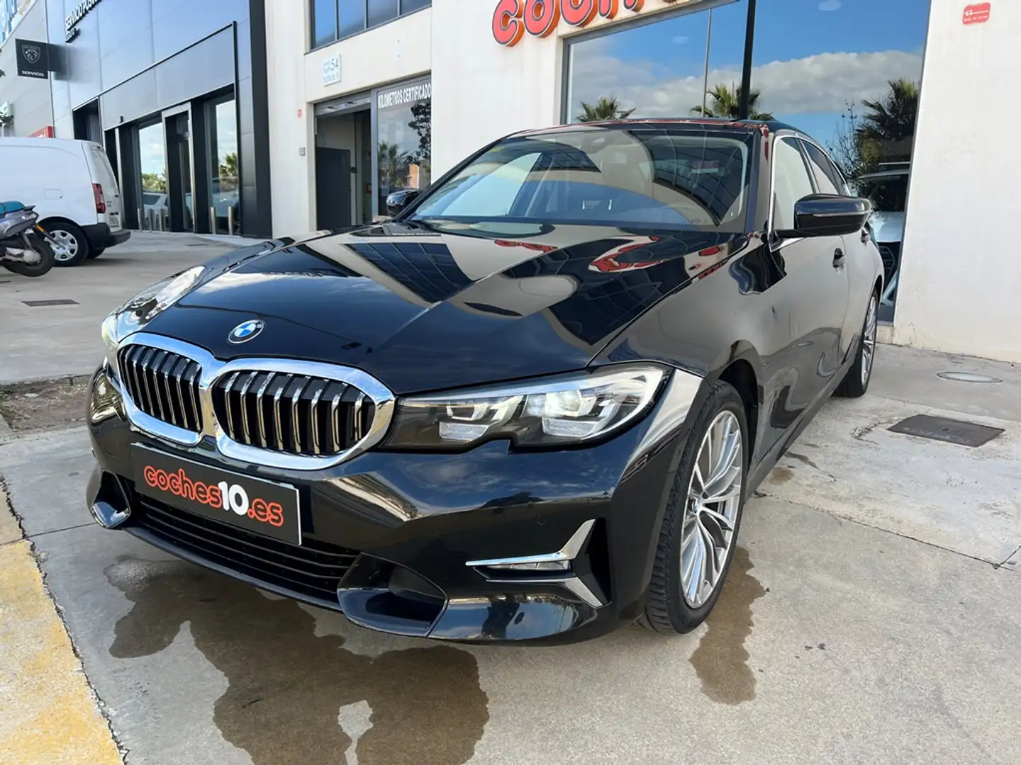 BMW 318 318dA Noir - 2