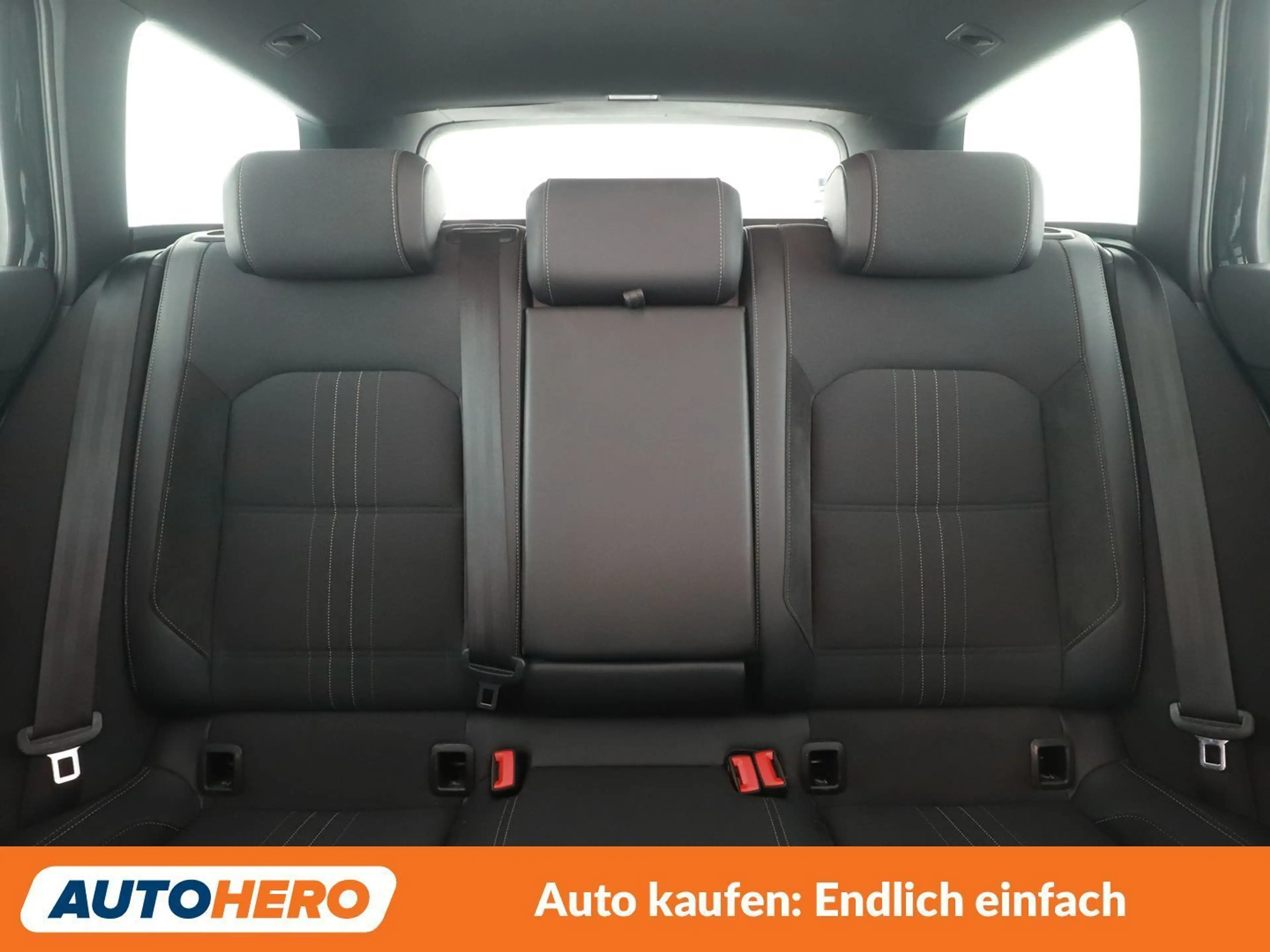 Volkswagen Passat Alltrack 2.0 TDI 4Motion BlueMotion Tech — photo 15