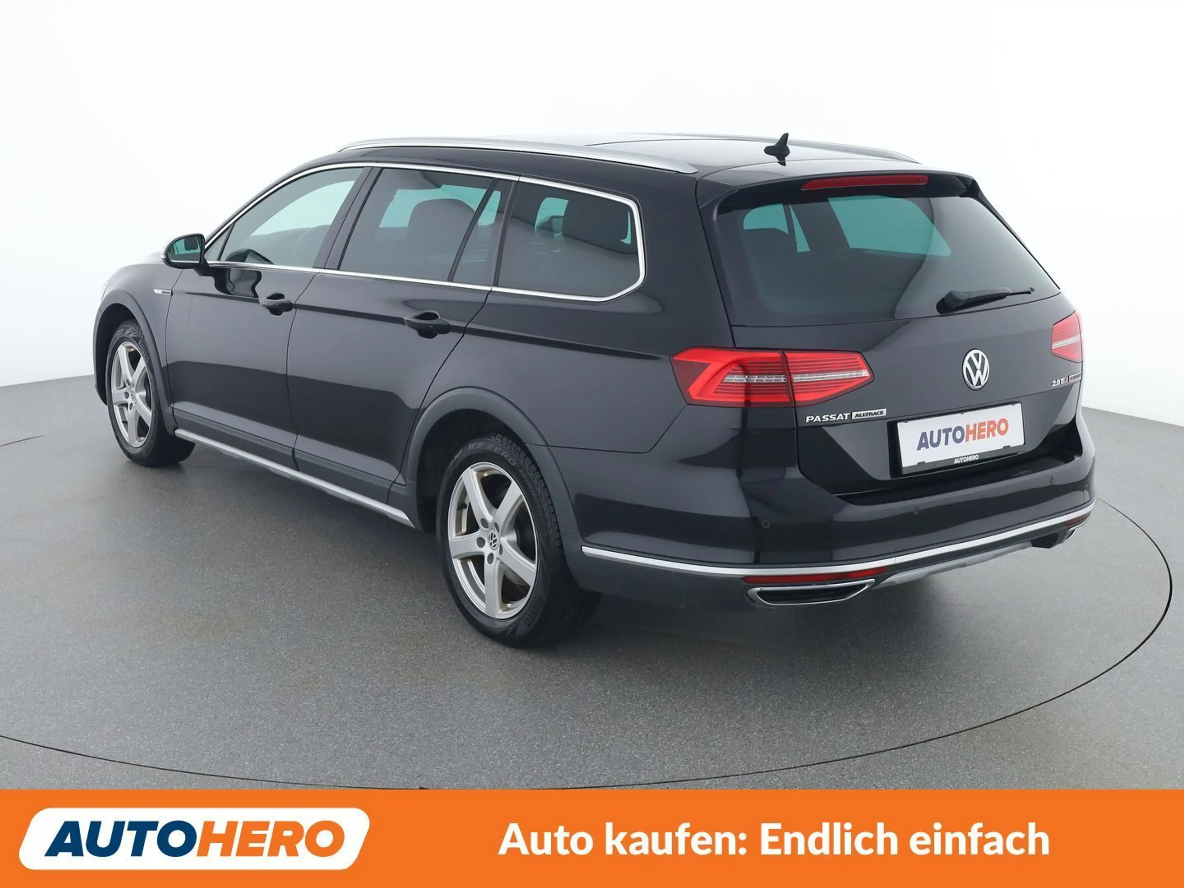 Volkswagen Passat Alltrack 2.0 TDI 4Motion BlueMotion Tech — photo 4