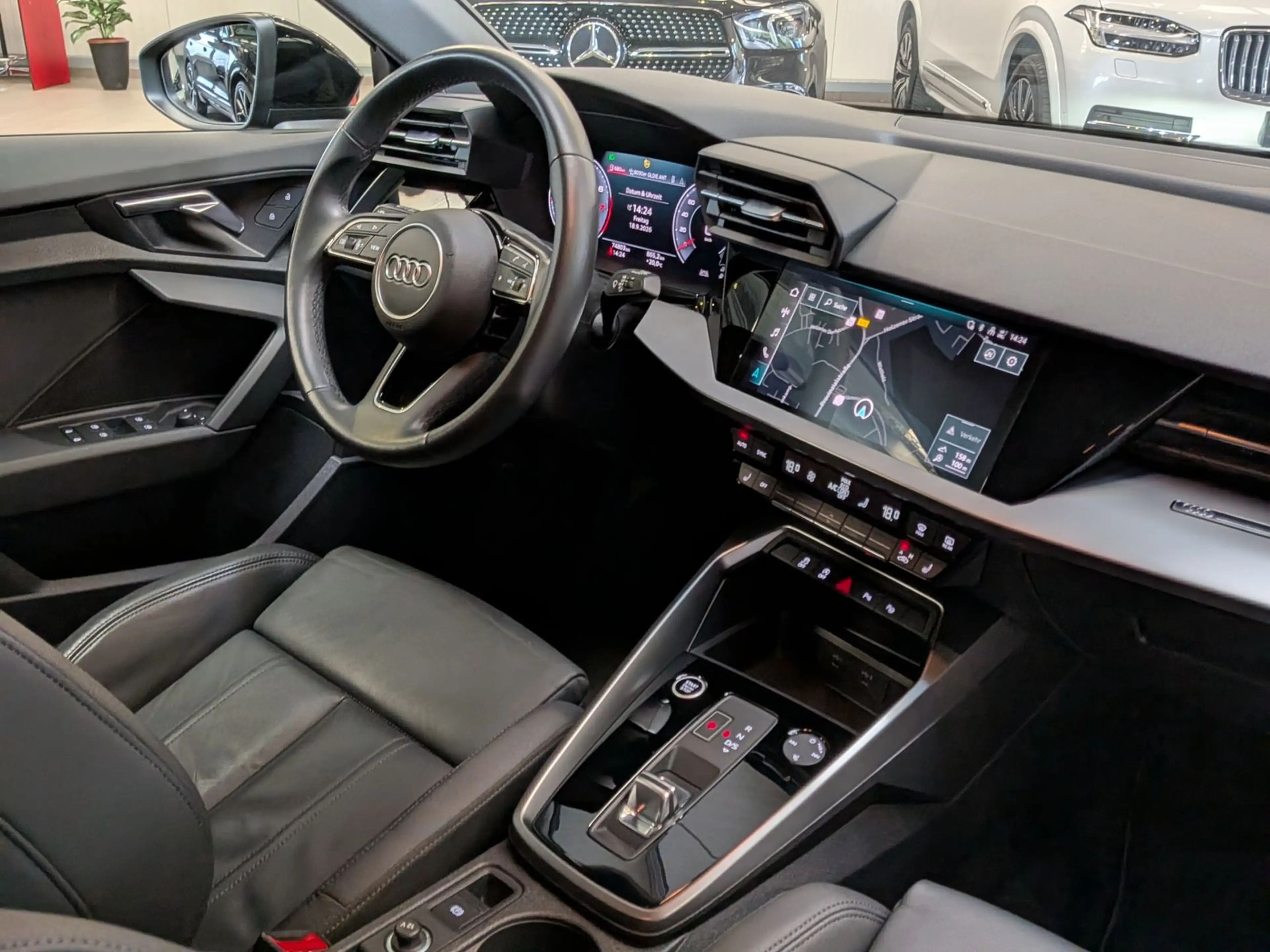 Audi A3 35 TFSI VIRTUAL*LEDER*SPORT-SITZ*LED*SCHECKH* — photo 11