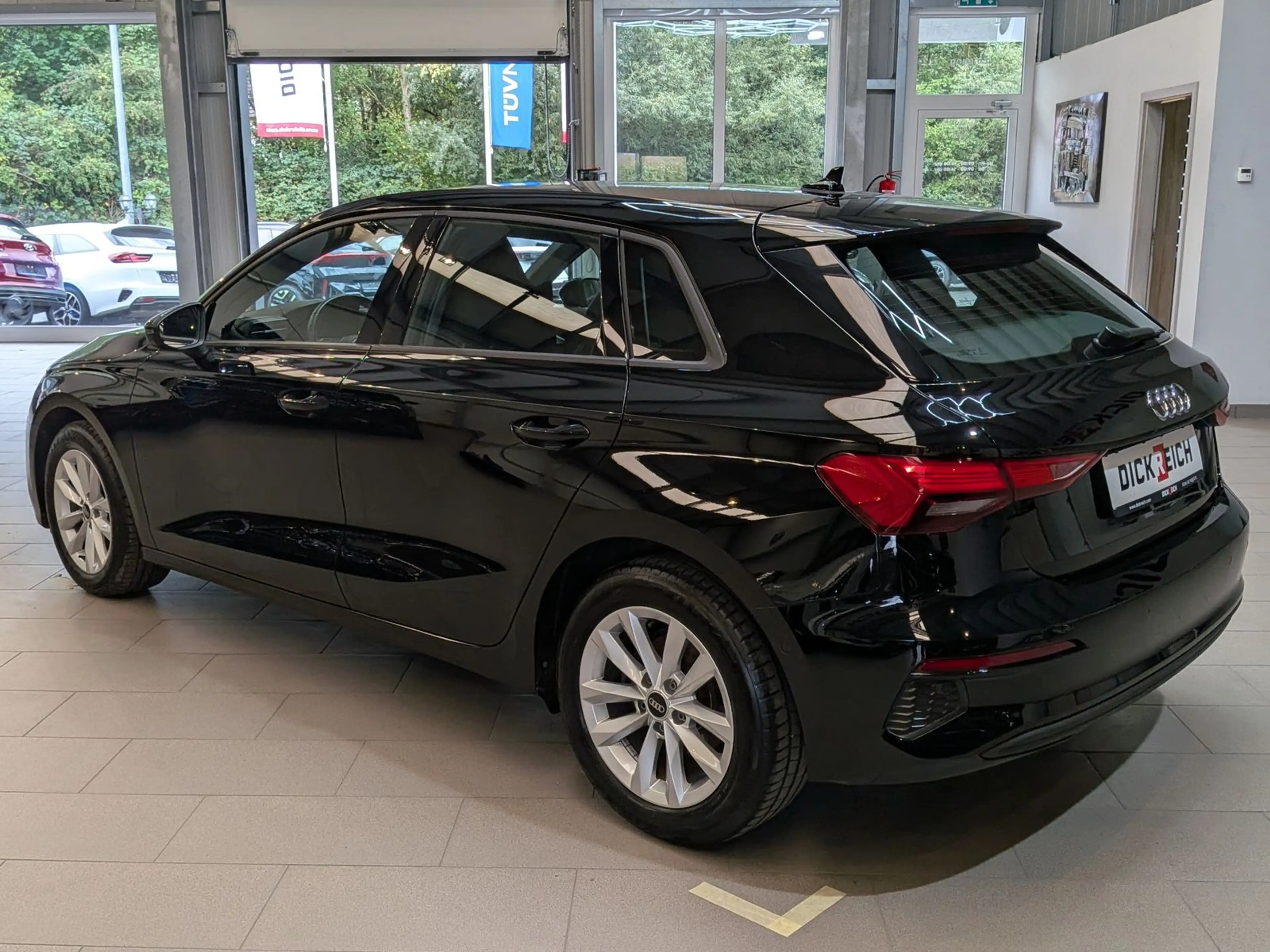 Audi A3 35 TFSI VIRTUAL*LEDER*SPORT-SITZ*LED*SCHECKH* — photo 5