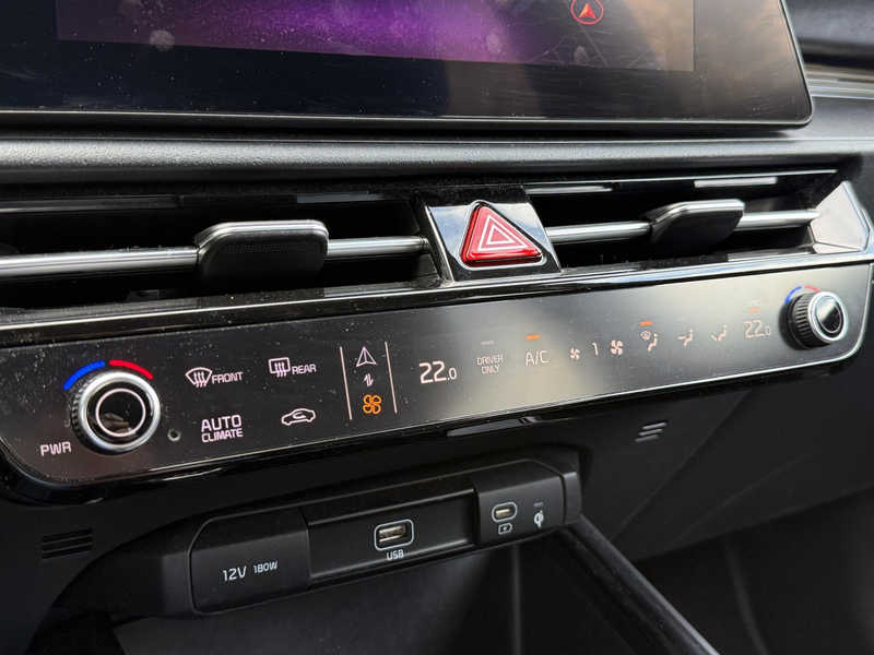 Kia e-Niro EV Edition Advanced 64.8 kWh | Navigatie | Apple C — photo 12