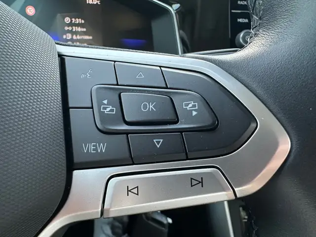 Volkswagen Polo view 14