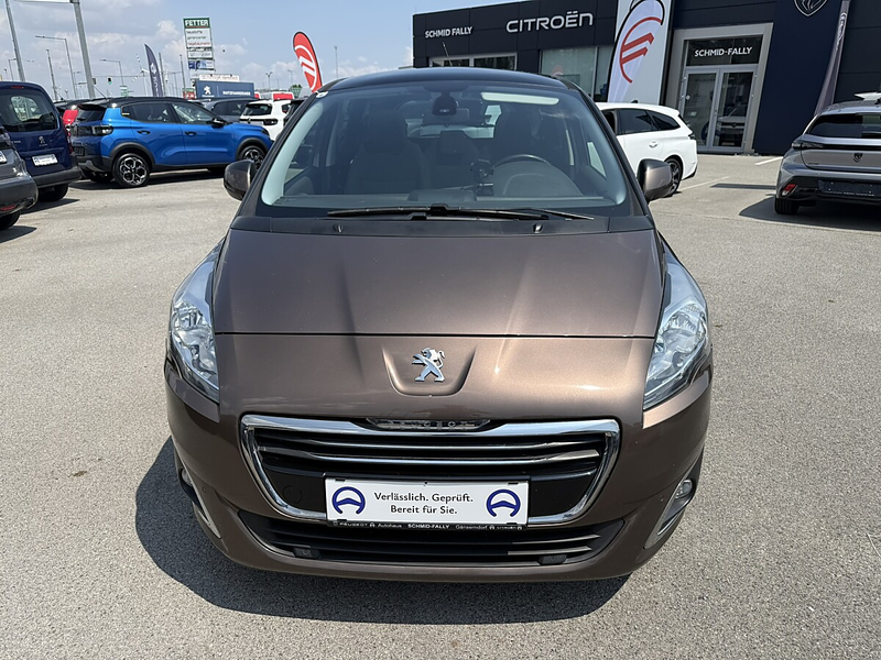 Peugeot 5008 1,6 BlueHDi 120 S&S Business Line — photo 12