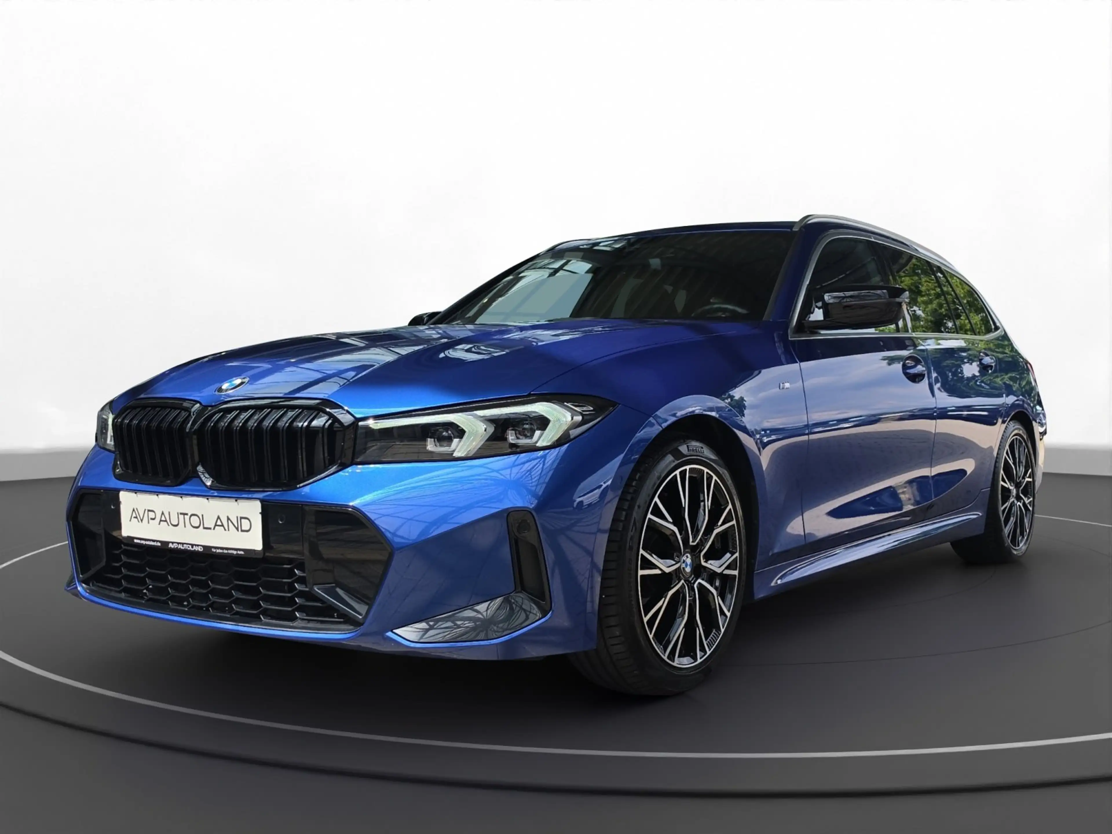BMW 318 i Touring M Sport | LED | PARK- ASSISTENT | — photo 2