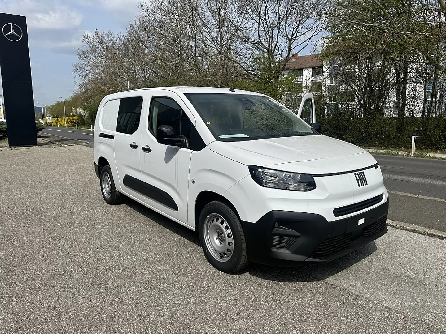 Fiat Doblo Kastenwagen DoKa BlueHDi 100 S&S XL Blanco - 2