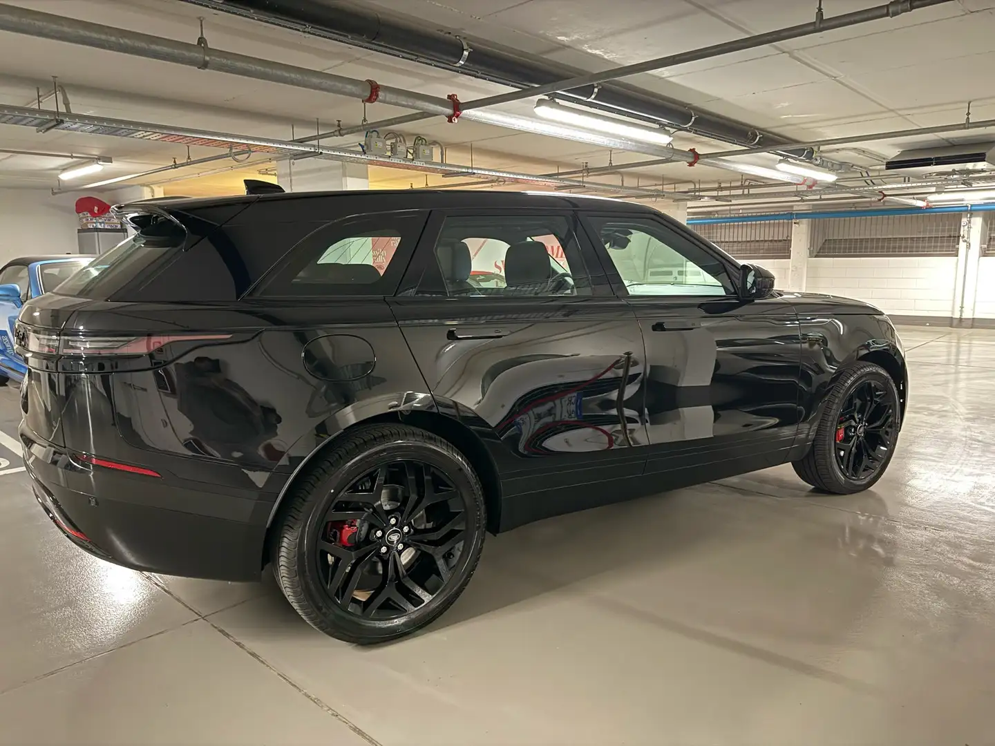 Land Rover Range Rover Velar 2.0d i4 mhev R-Dynamic SE 4wd 204cv auto Nero - 1