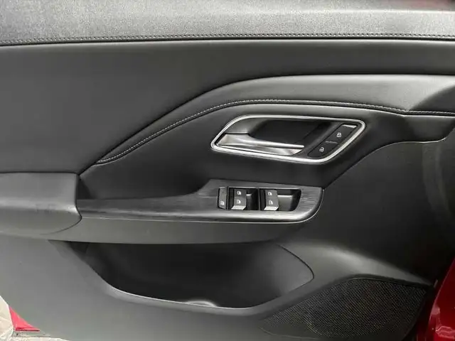 MG ZS view 10