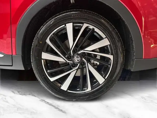 MG ZS view 8