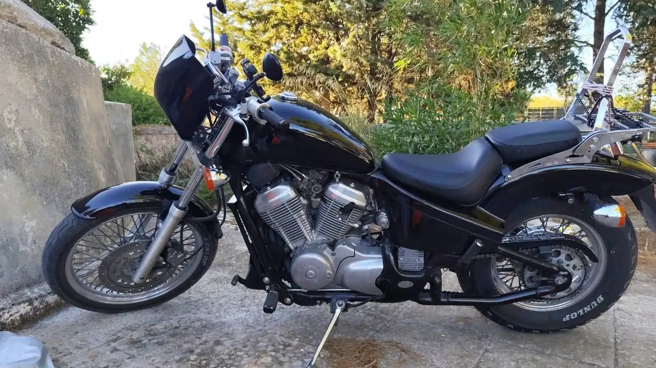 Honda VT 600