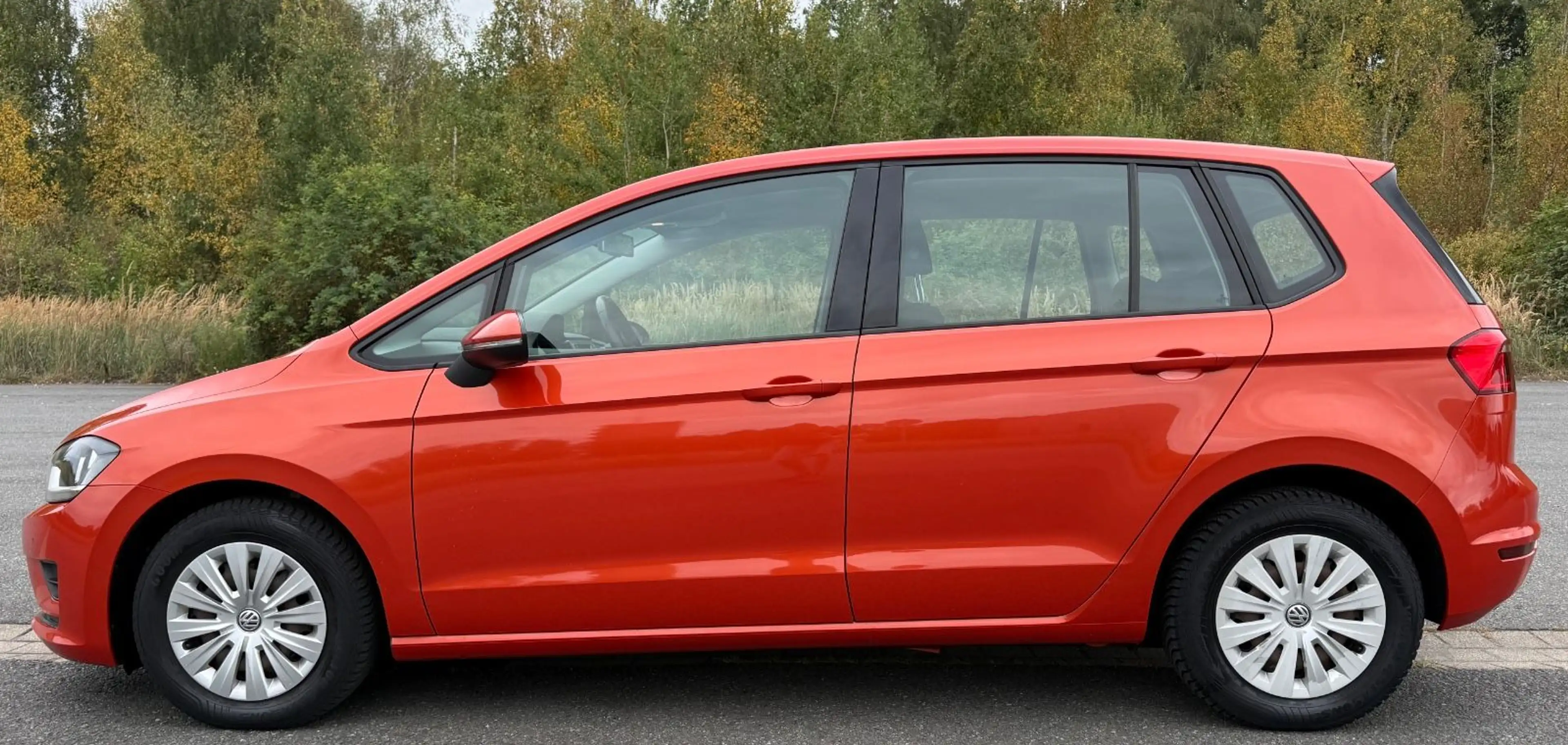 Volkswagen Golf Sportsvan BMT DSG Sitz- und Standheizung — photo 13