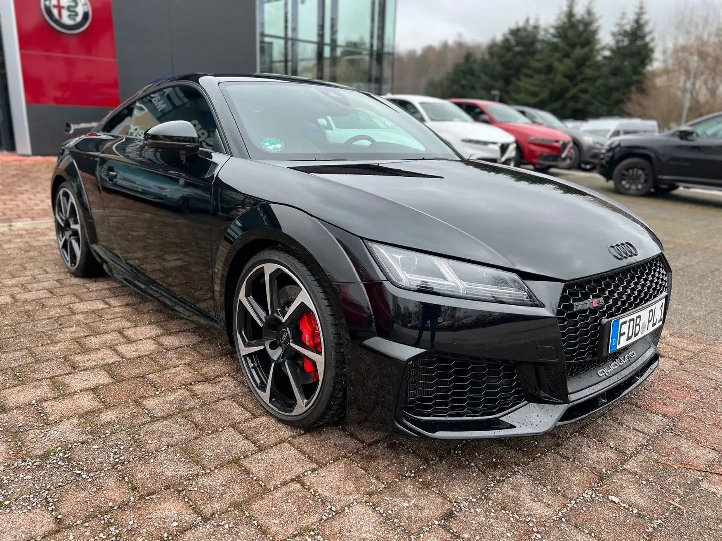 Audi TT RS Coupe 2.5 TFSI quattro Zwart - 2