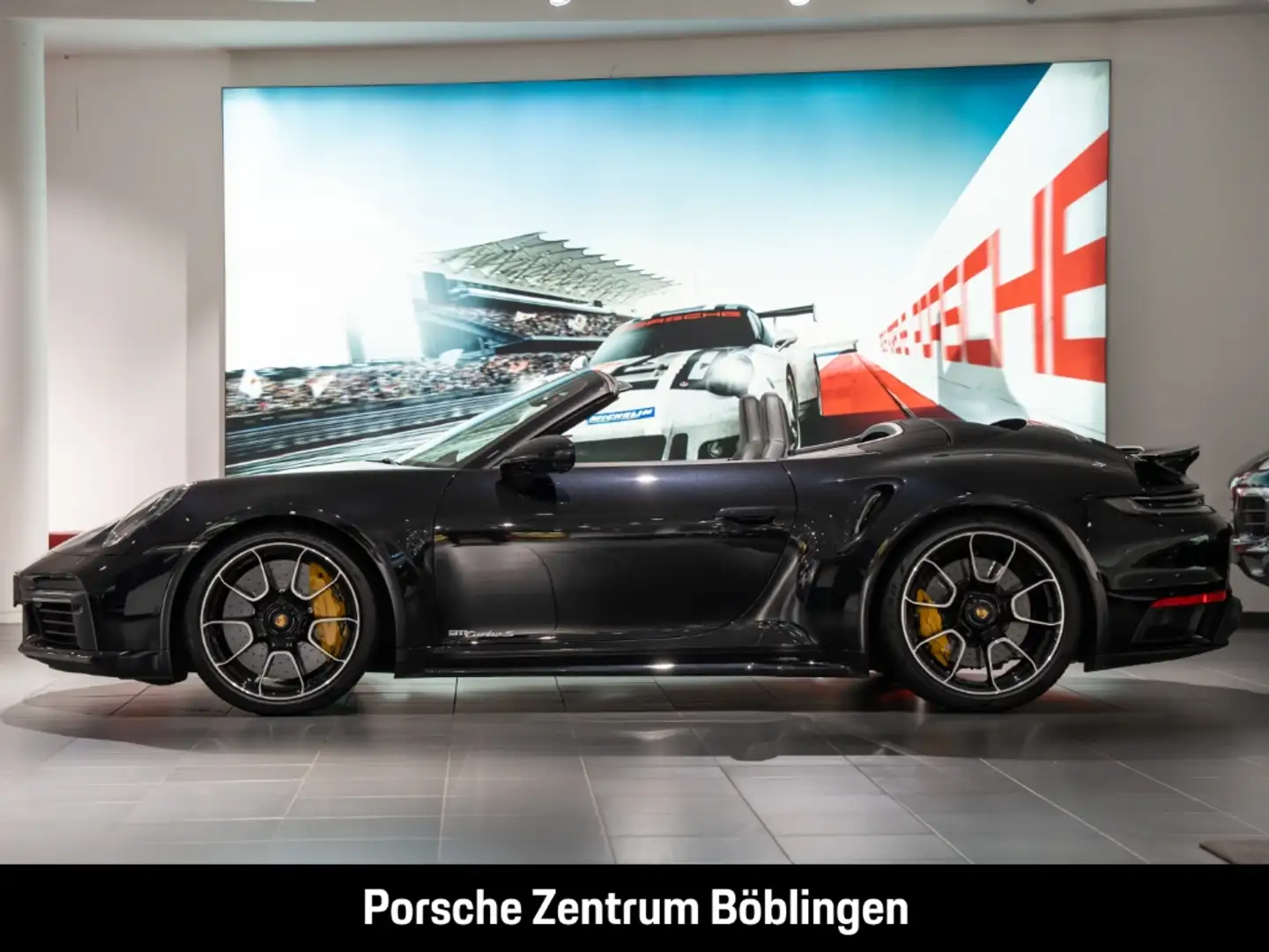 Porsche 992 911 Turbo S Cabrio Burmester Liftsystem-VA Noir - 2