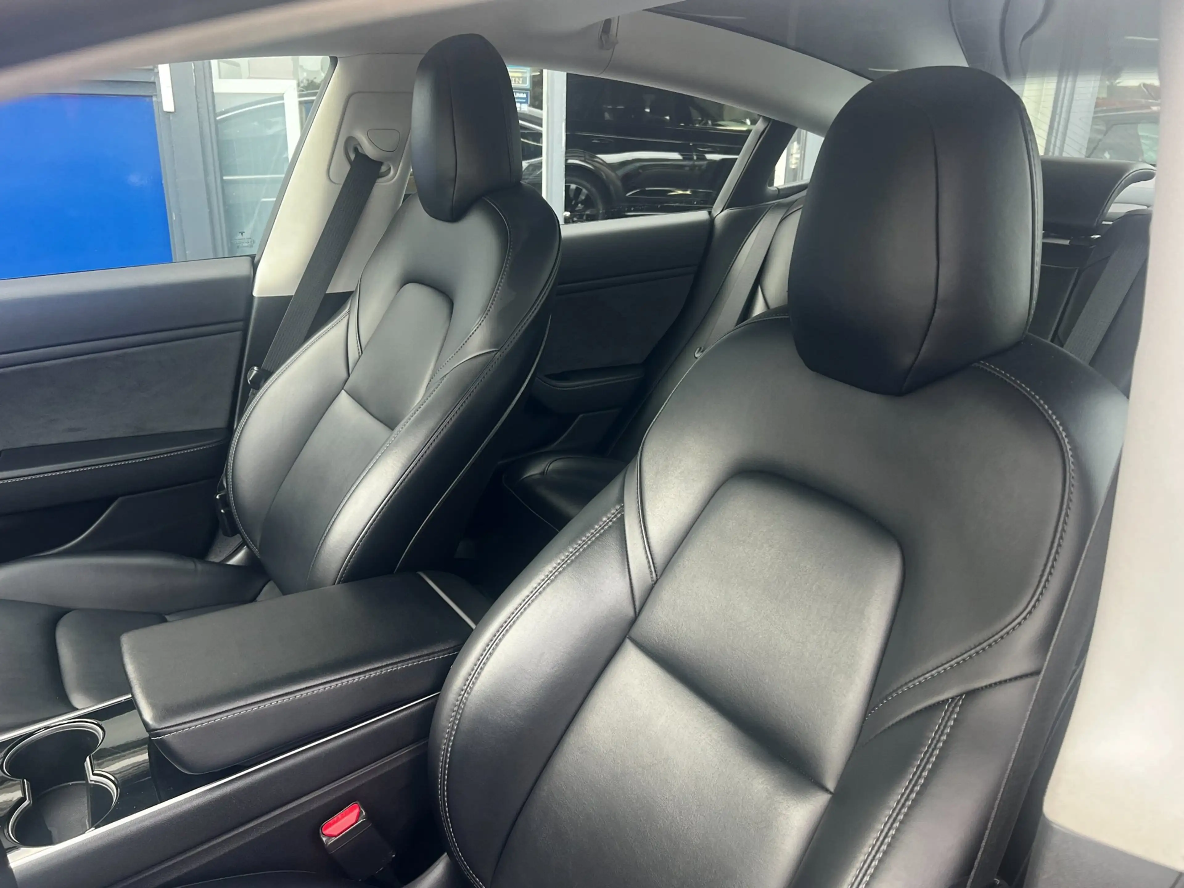 Tesla Model 3 Long Range AWD 75 kWh — photo 27
