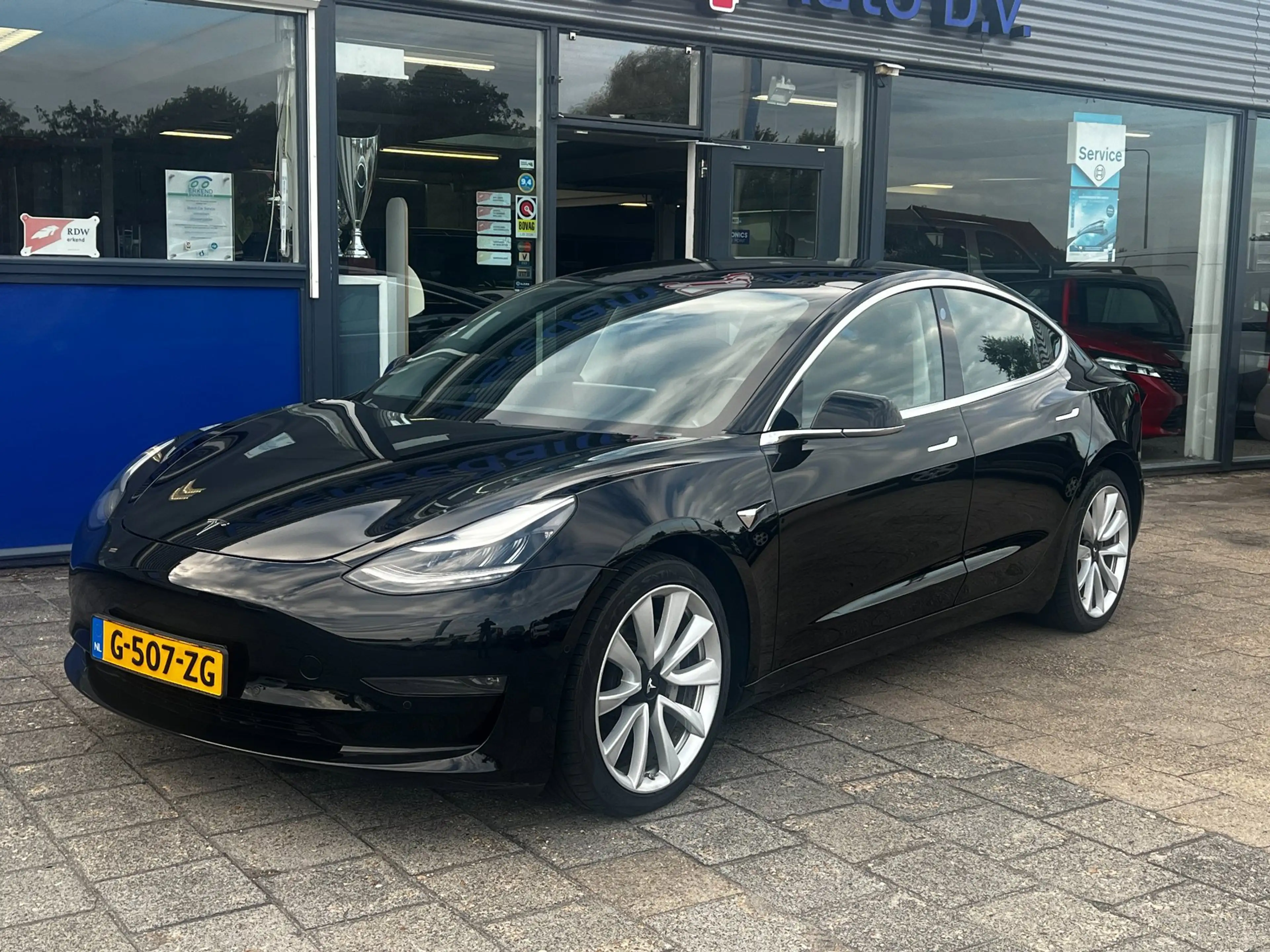 Tesla Model 3 Long Range AWD 75 kWh — photo 9