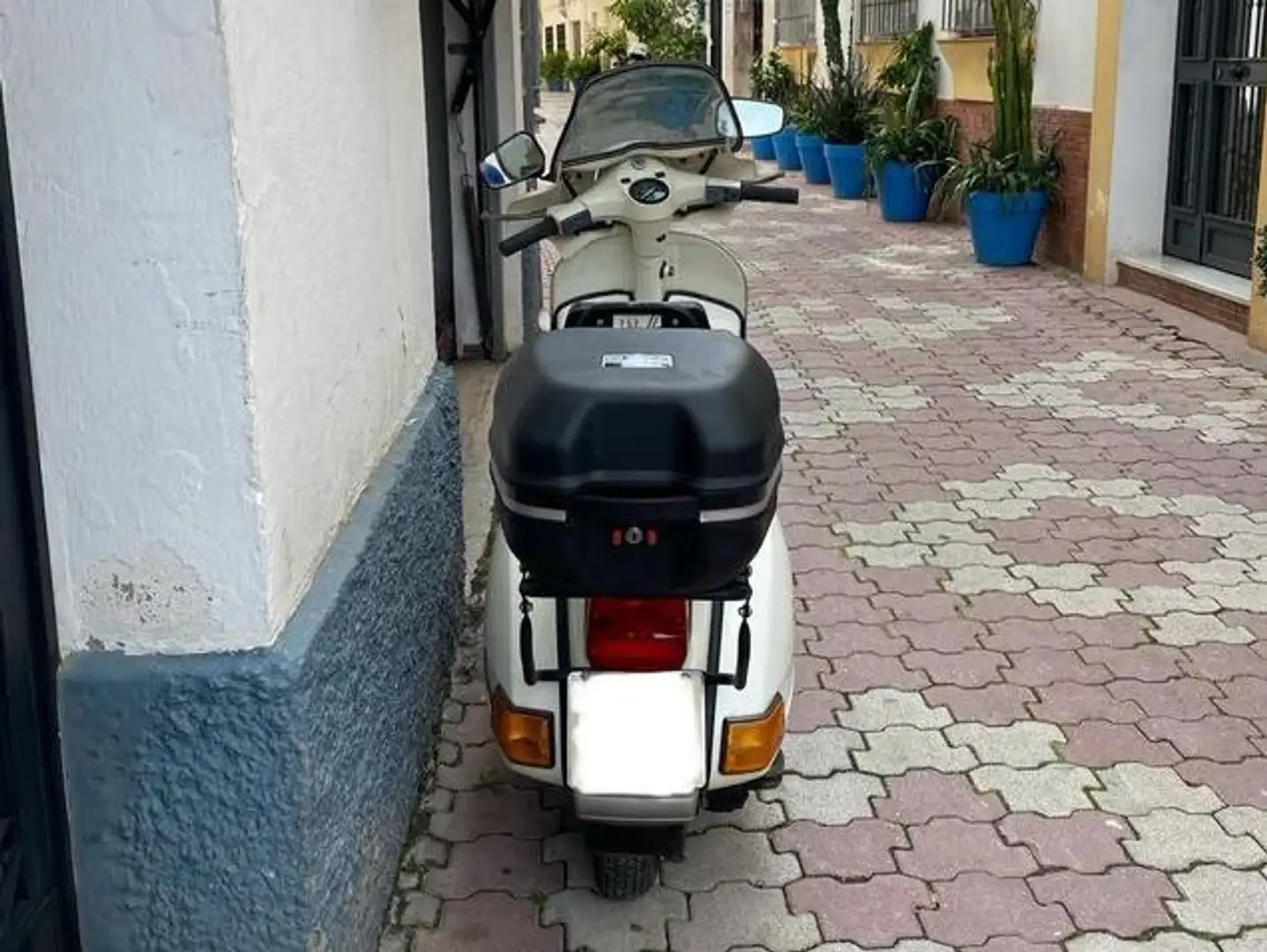 Vespa P 200 E Blanco - 2